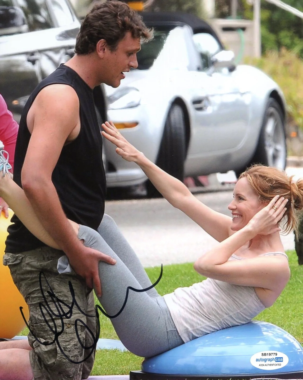 LESLIE MANN — Leslie Mann signed "THIS IS 40" 8x10 Photo AUTOGRAPHED a PROOF Hot Sexy ACOA COA, image 3