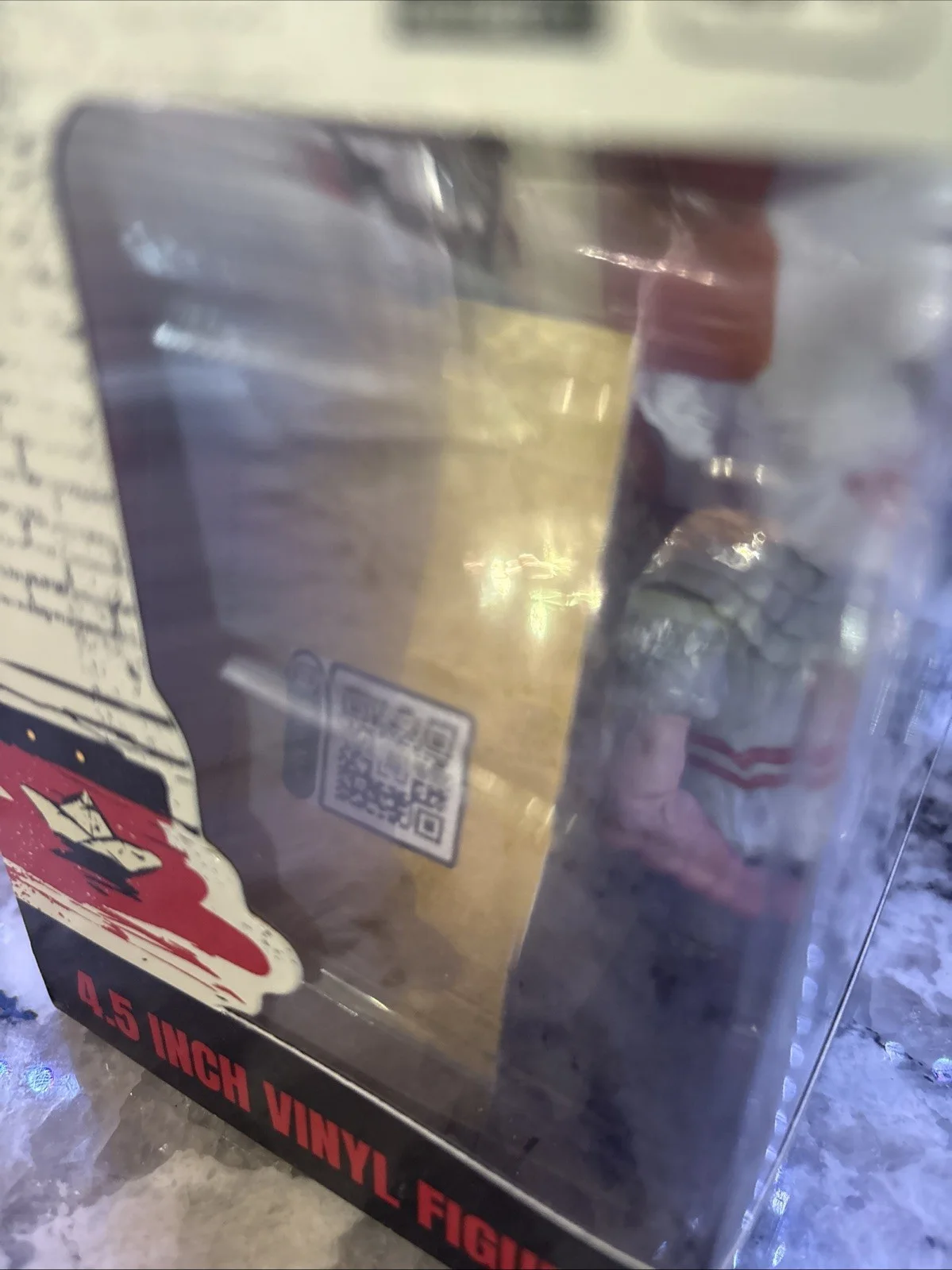 Bill Skarsgård — Bill Skarsgard ‘IT Chapter Two’ Signed Vinyl Figure ‘Pennywise’ w/COA, изображение 3