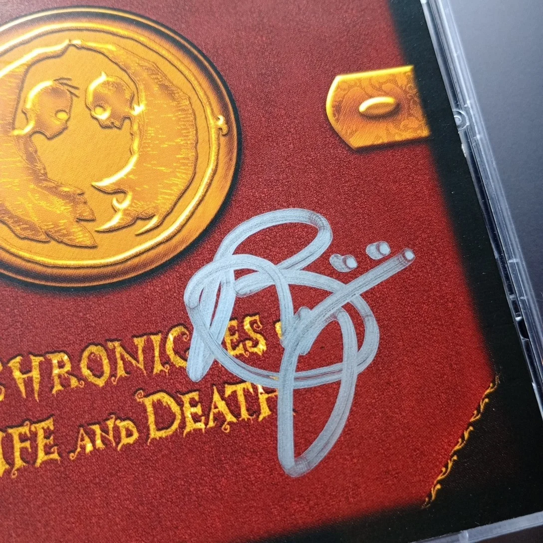 Good Charlotte The Chronicles Of Life And Death Signed Autographed CD With COA, изображение 3