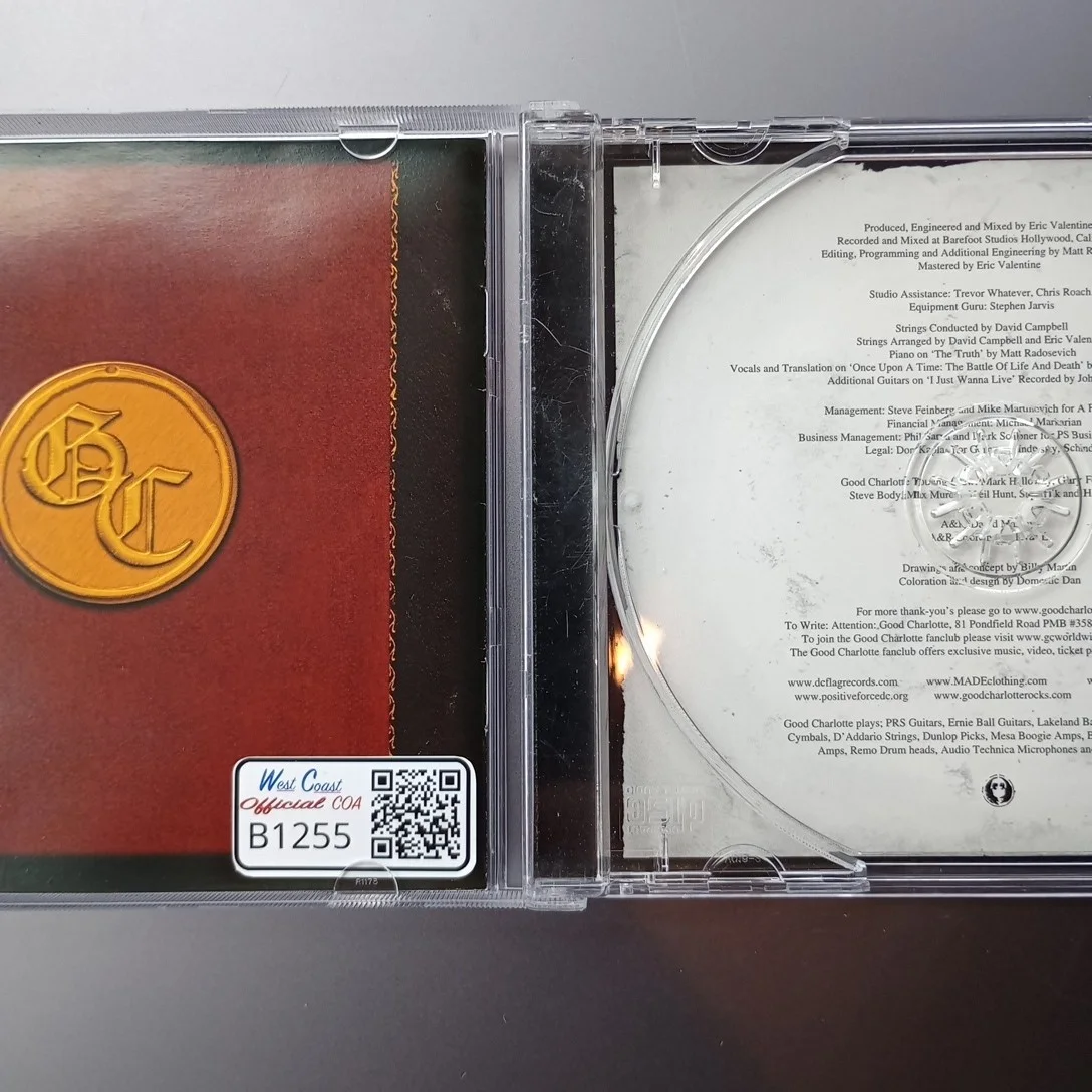 Good Charlotte The Chronicles Of Life And Death Signed Autographed CD With COA, изображение 5
