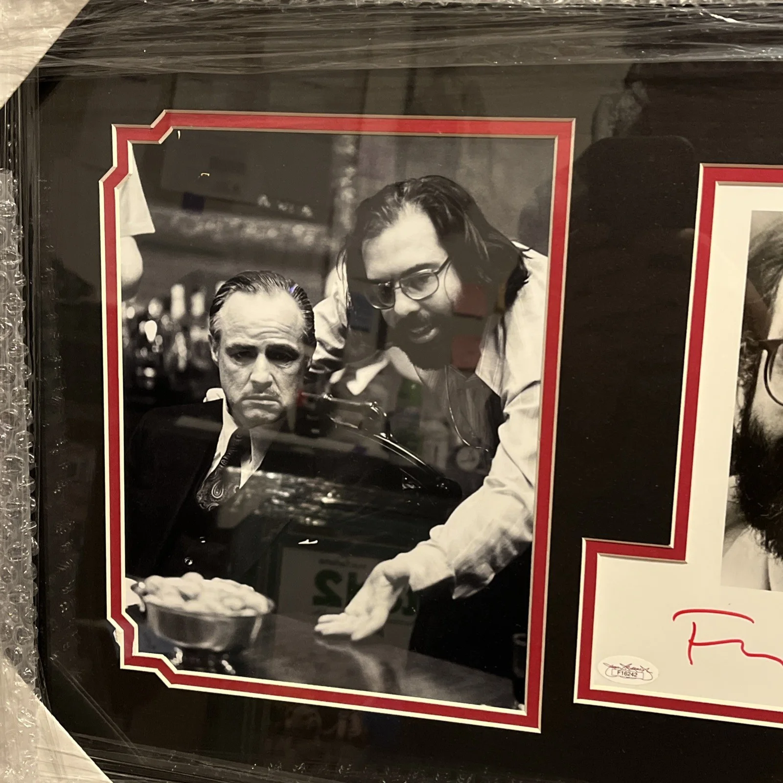 Francis Ford Coppola — Francis Ford Coppola autograph Movie Collage Framed 16 X 31“ JSA, изображение 2