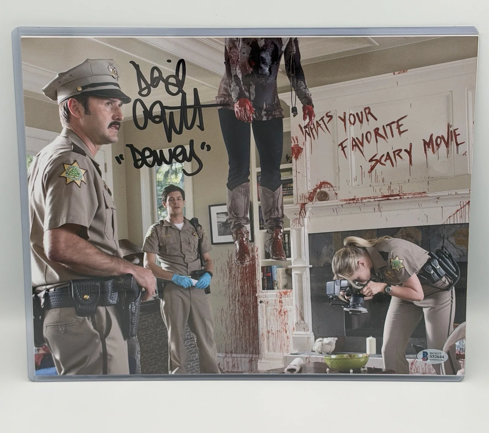 David Arquette — David Arquette Signed Scream 11x14 Photo Beckett COA Dewey