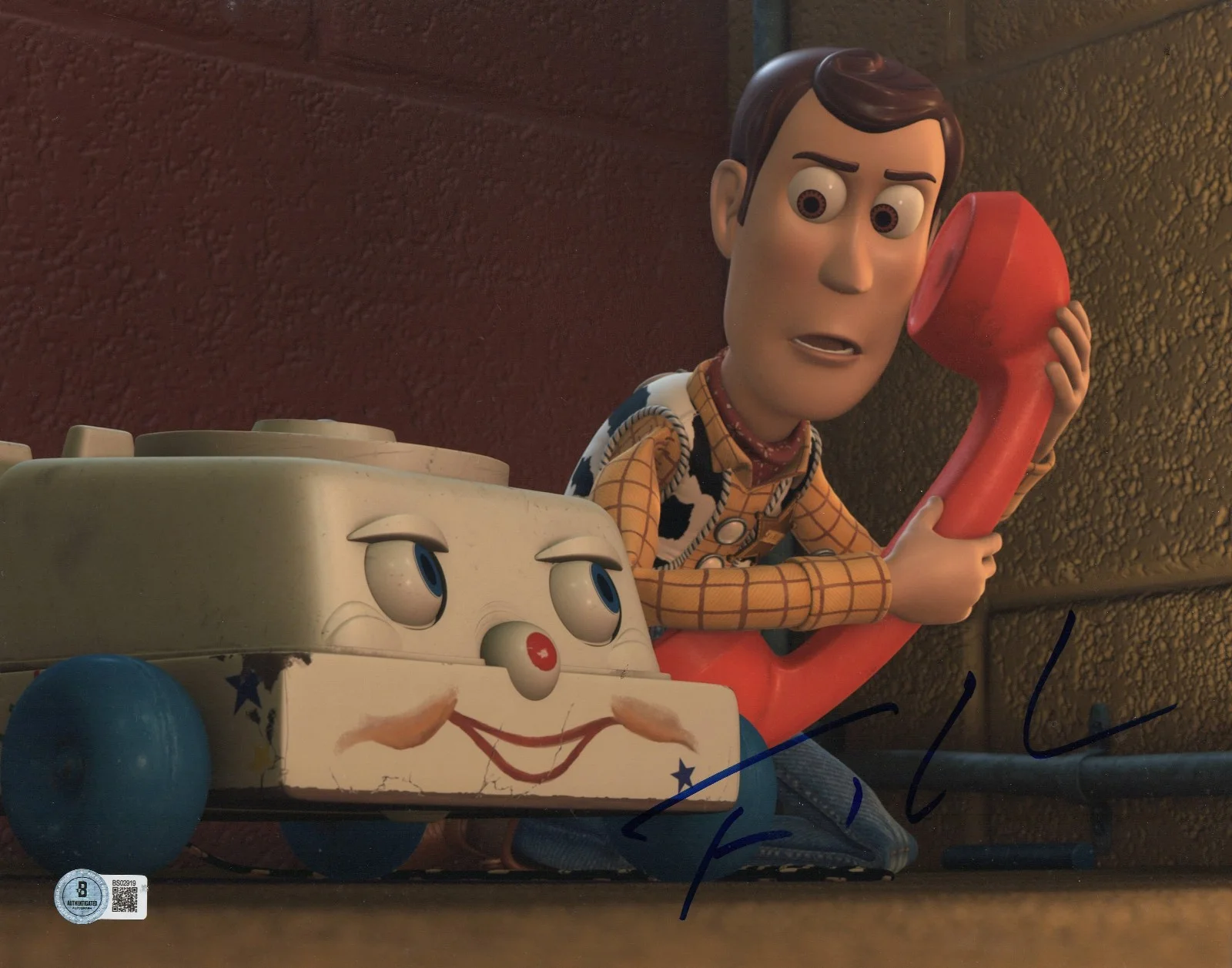 Tom Hanks — TOM HANKS SIGNED AUTOGRAPH TOY STORY 11X14 PHOTO BAS BECKETT COA WOODY