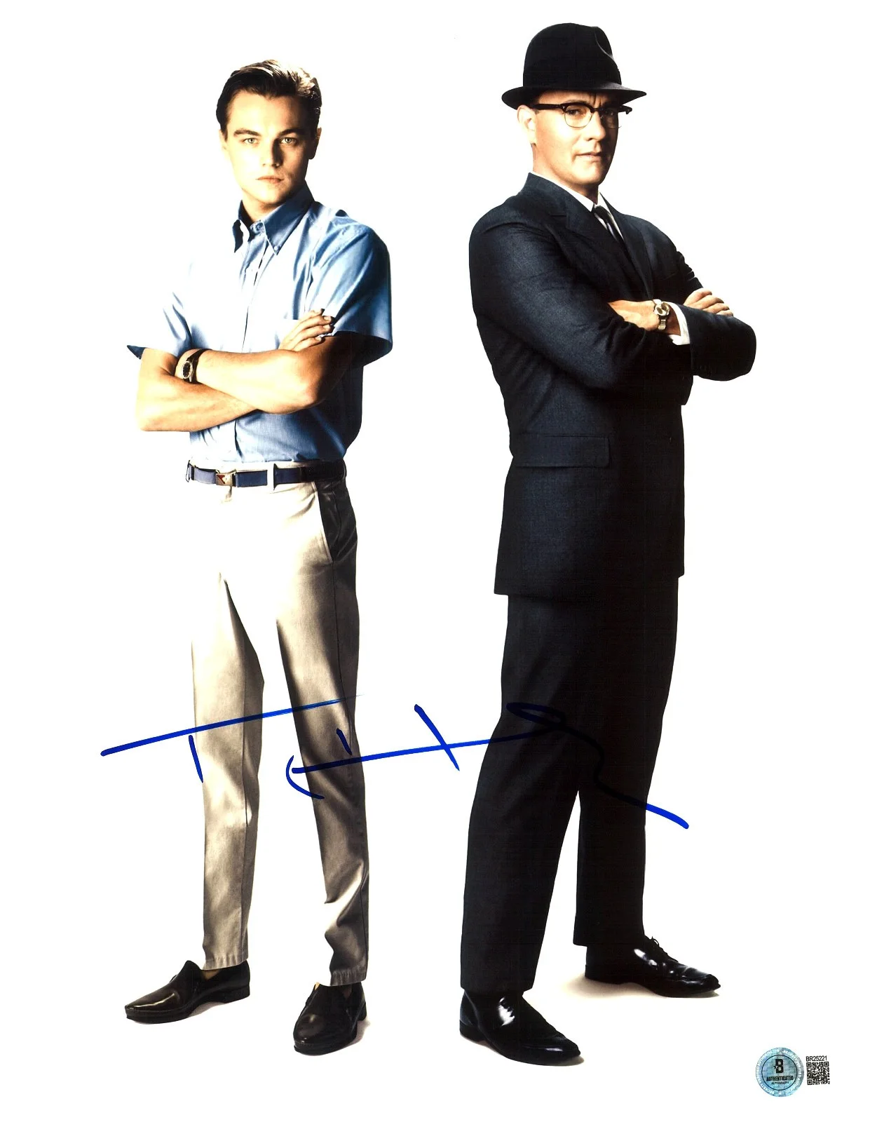 Tom Hanks — TOM HANKS SIGNED AUTOGRAPH CATCH ME IF YOU CAN 11X14 PHOTO BAS BECKETT COA