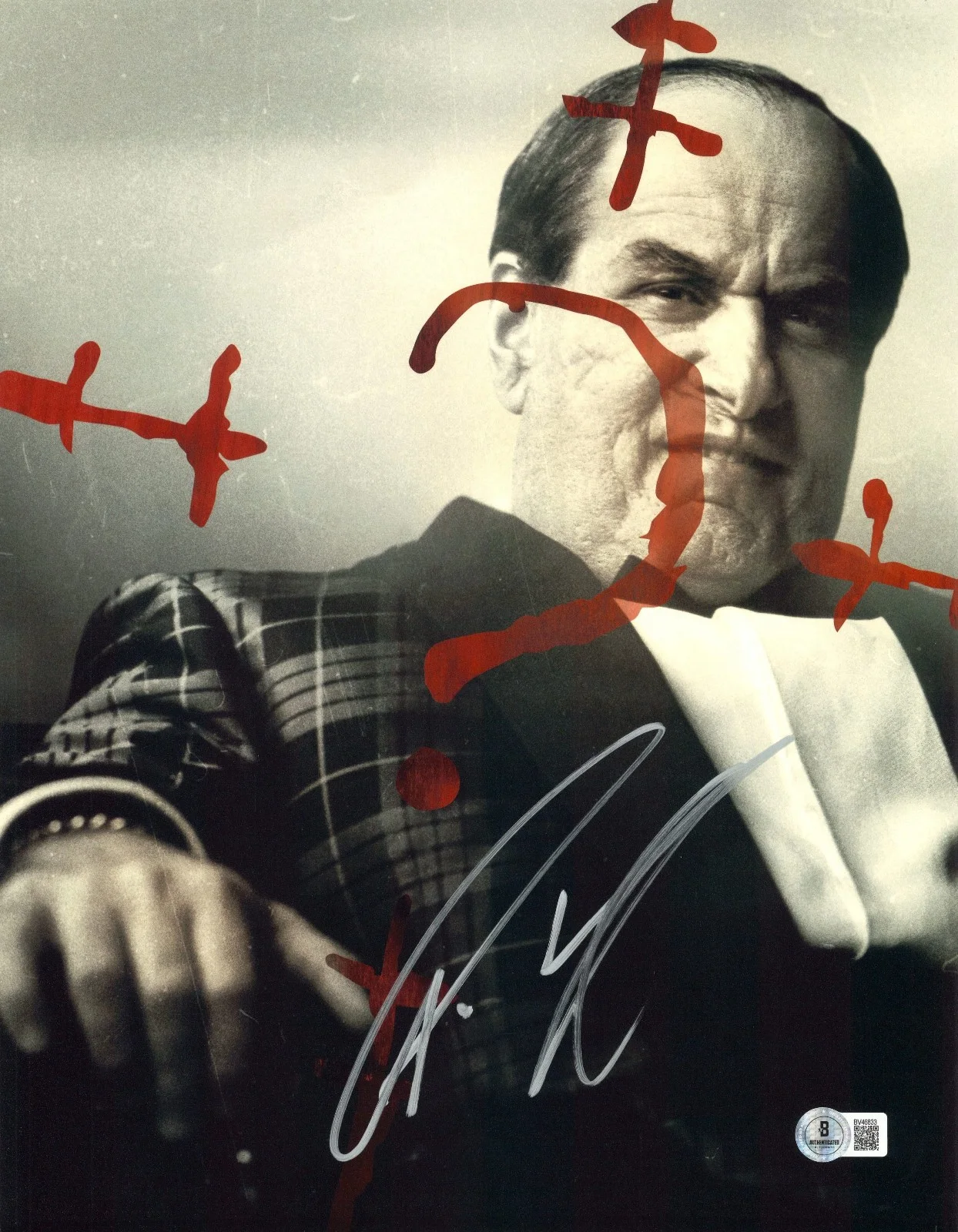 COLIN FARRELL — COLIN FARRELL SIGNED AUTOGRAPH THE PENGUIN 11X14 PHOTO BECKETT BAS