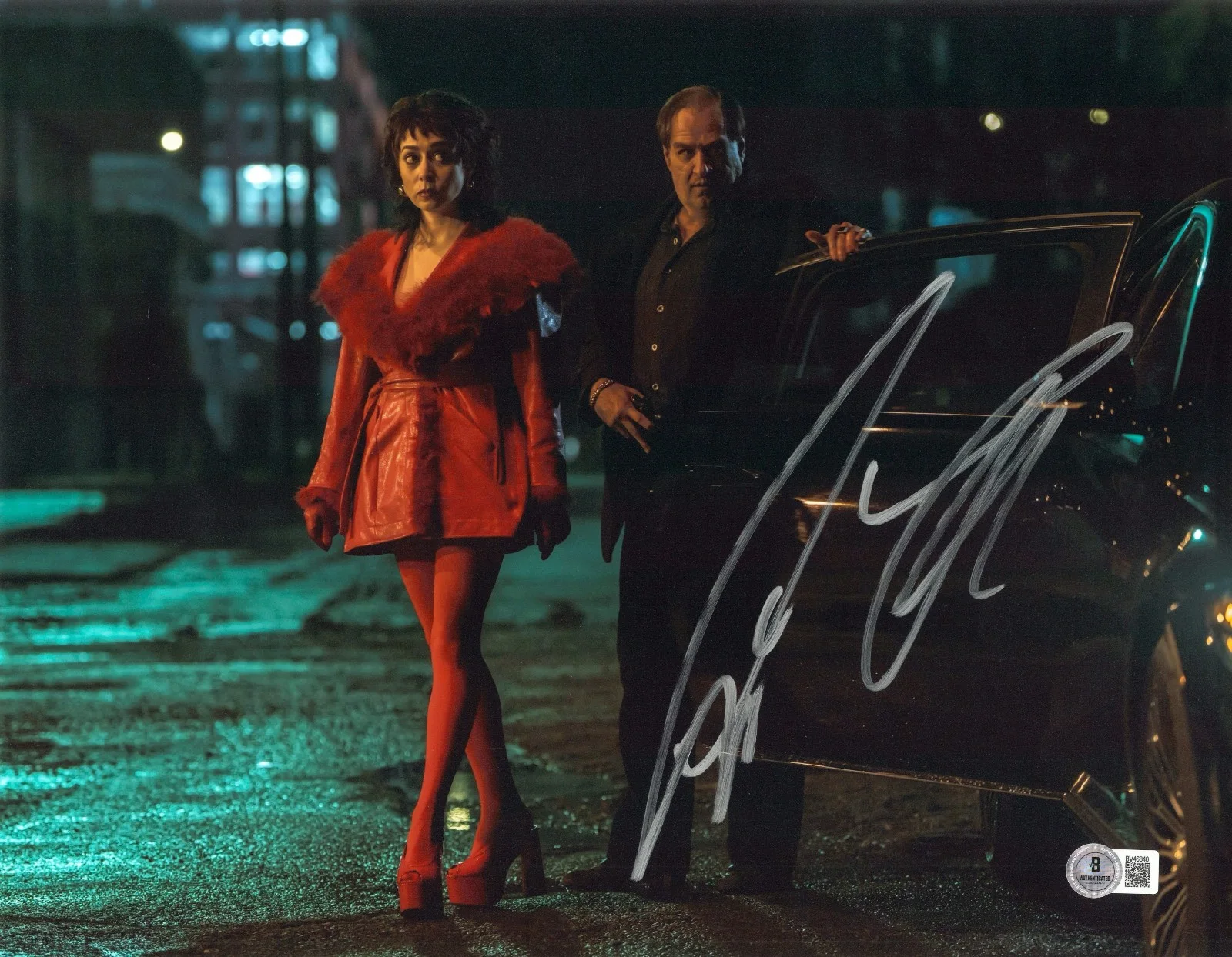 COLIN FARRELL — COLIN FARRELL SIGNED AUTOGRAPH THE PENGUIN 11X14 PHOTO BECKETT BAS