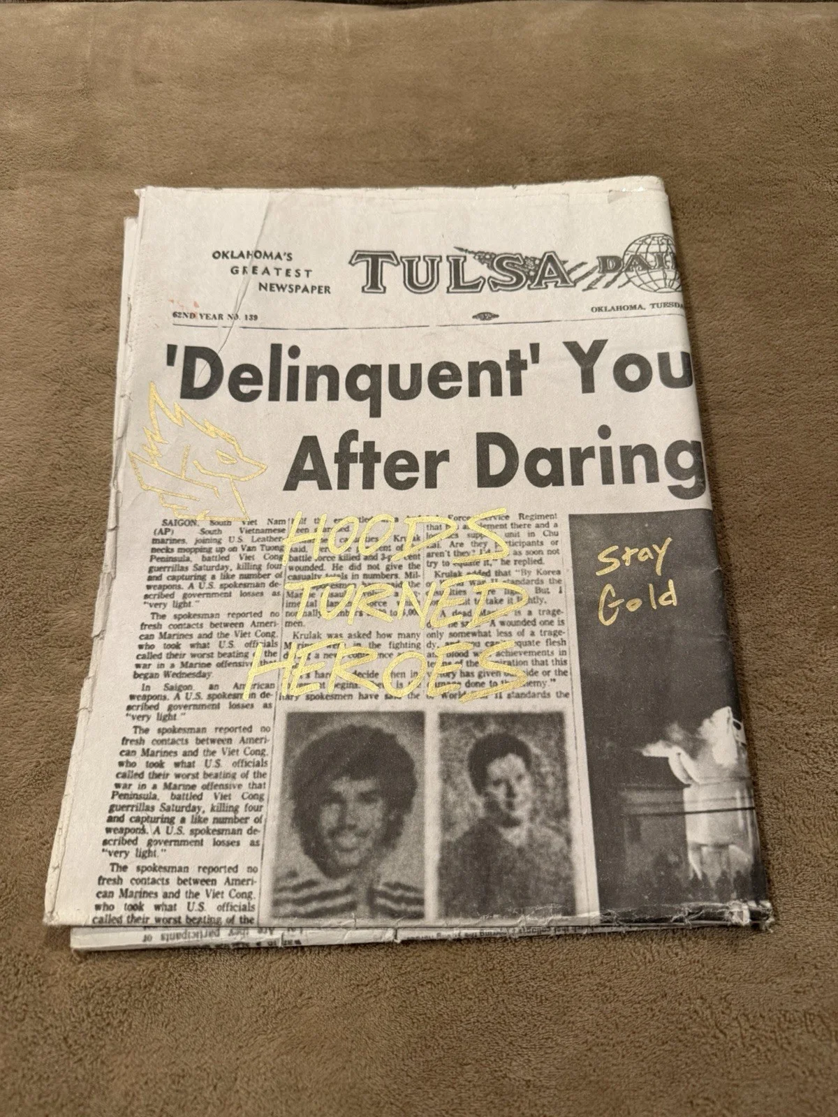 Brody Grant Signed Newspaper Stage Used Prop Outsiders Autograph Authentic, image 3