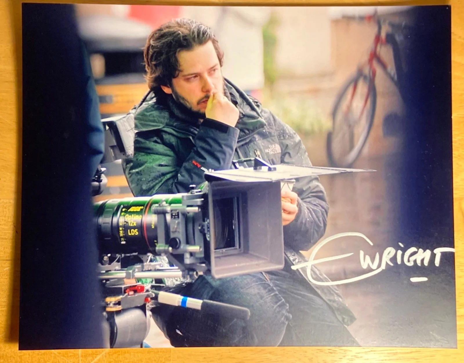 Hand SIGNED Edgar Wright 10x8 Photo - Director Shot - Running Man - Producer, изображение 2