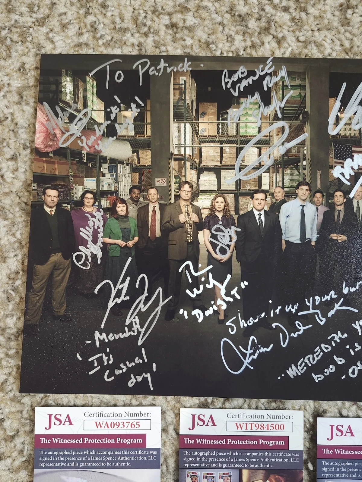 "The Office" Cast Multi Signed Autographed 8x10 Photo JSA COA (12 Signatures), изображение 2