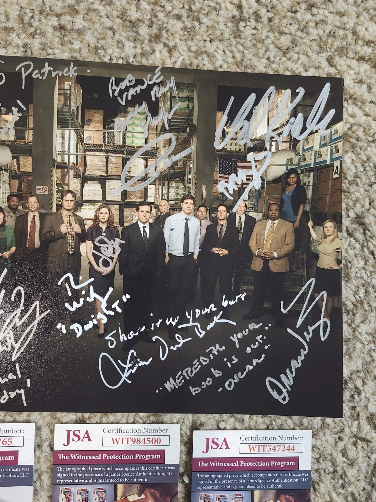 "The Office" Cast Multi Signed Autographed 8x10 Photo JSA COA (12 Signatures), изображение 3