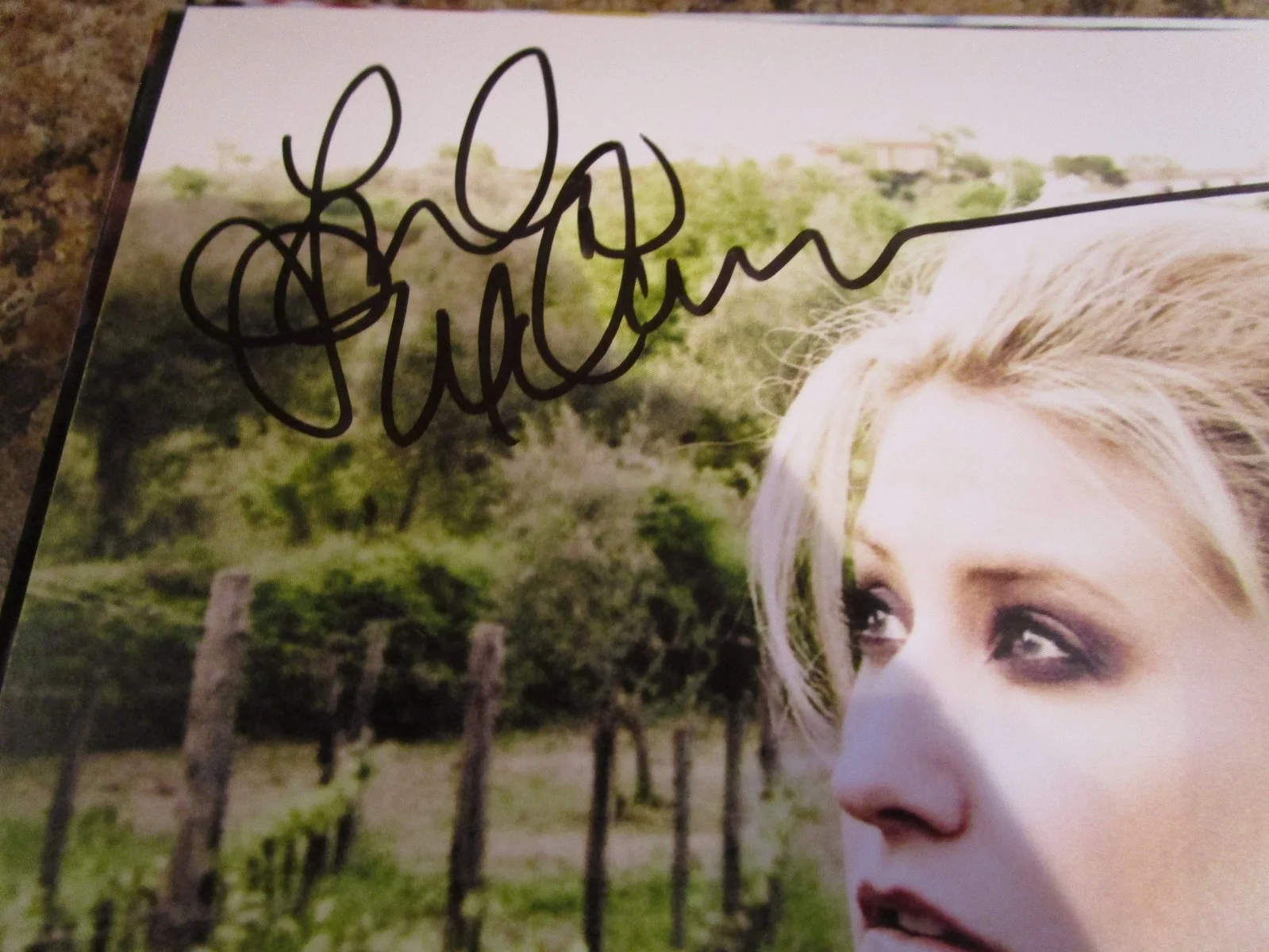 LILA MCCANN SIGNED 8X10 MATTE PHOTO COUNTRY MUSIC STAR (A), изображение 2