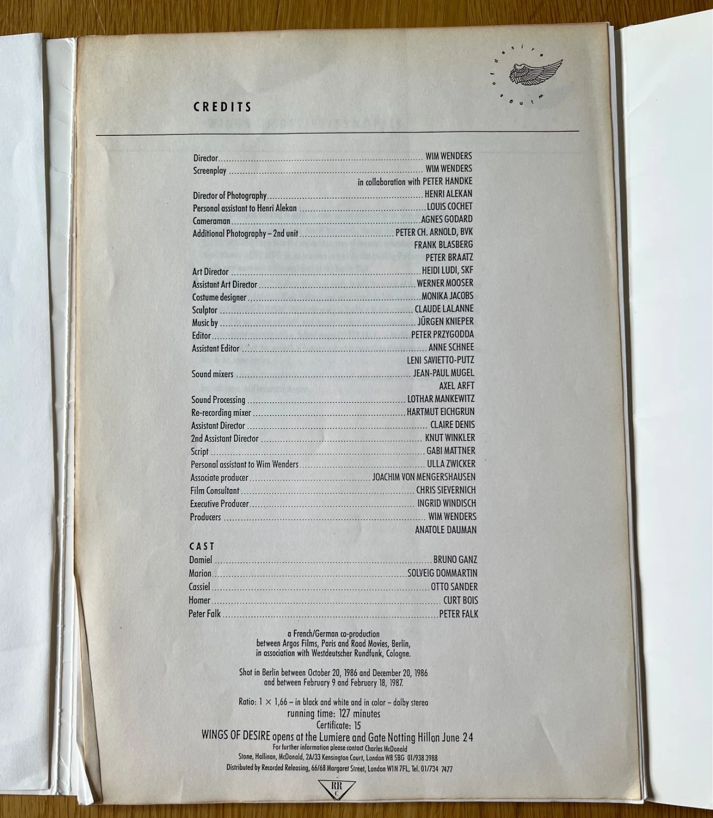 WINGS OF DESIRE PRESS KIT, image 4
