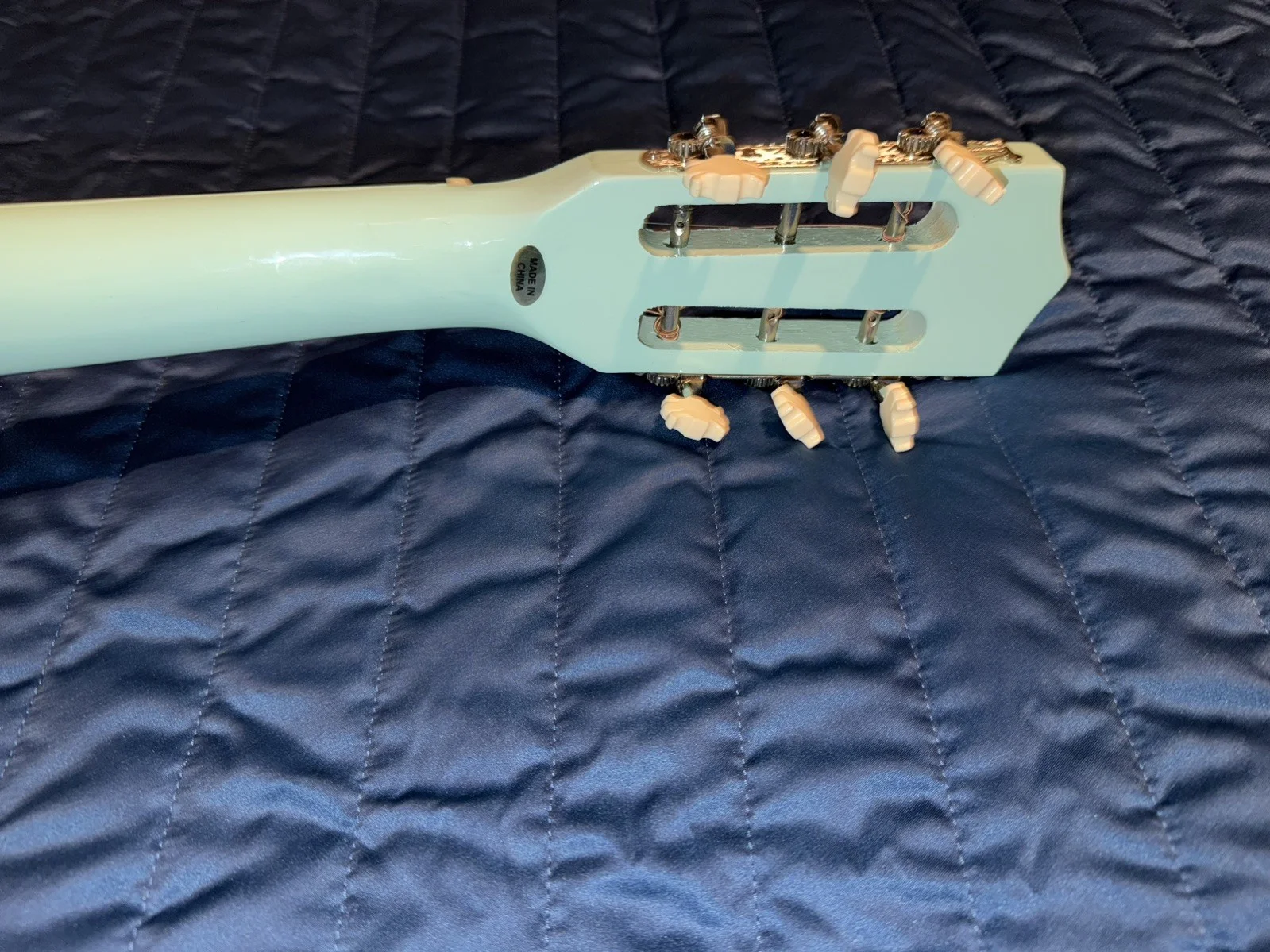 Lainey Wilson Guitar with Signed Custom Insert Pickguard (JSA), image 2