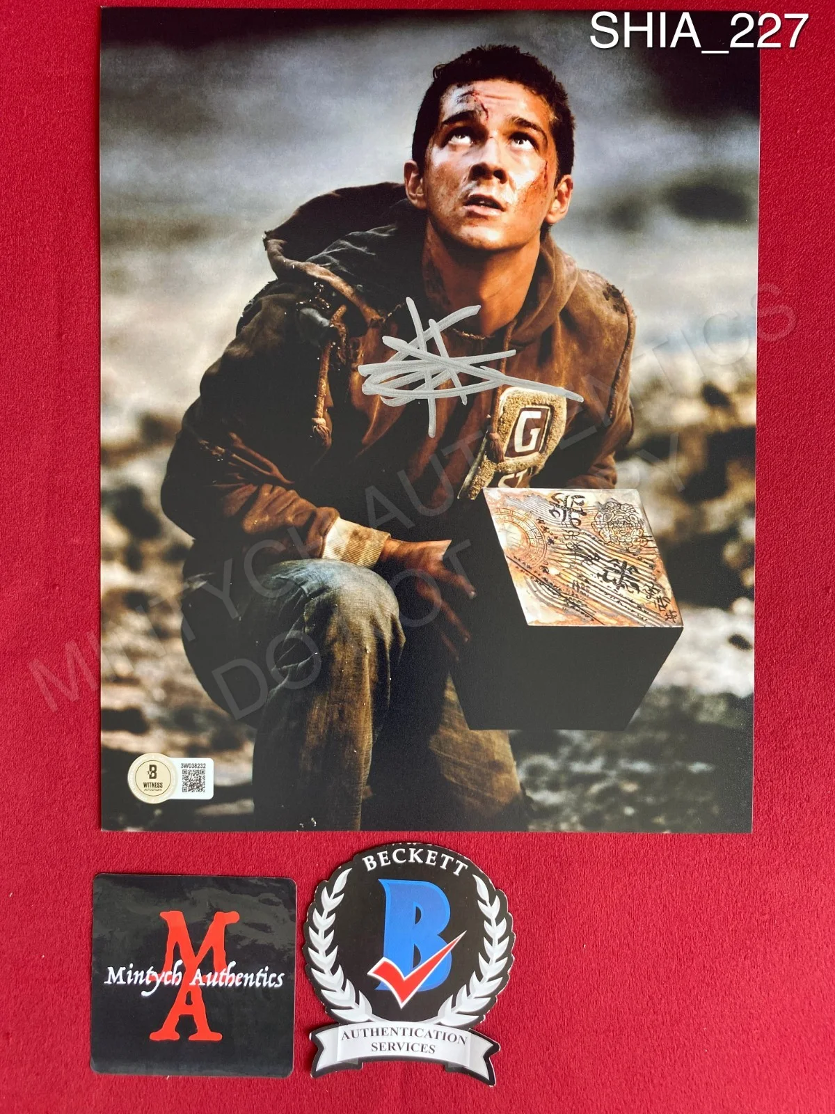 Shia LaBeouf — Shia LaBeouf autographed signed 8x10 photo Transformers Sam Beckett COA