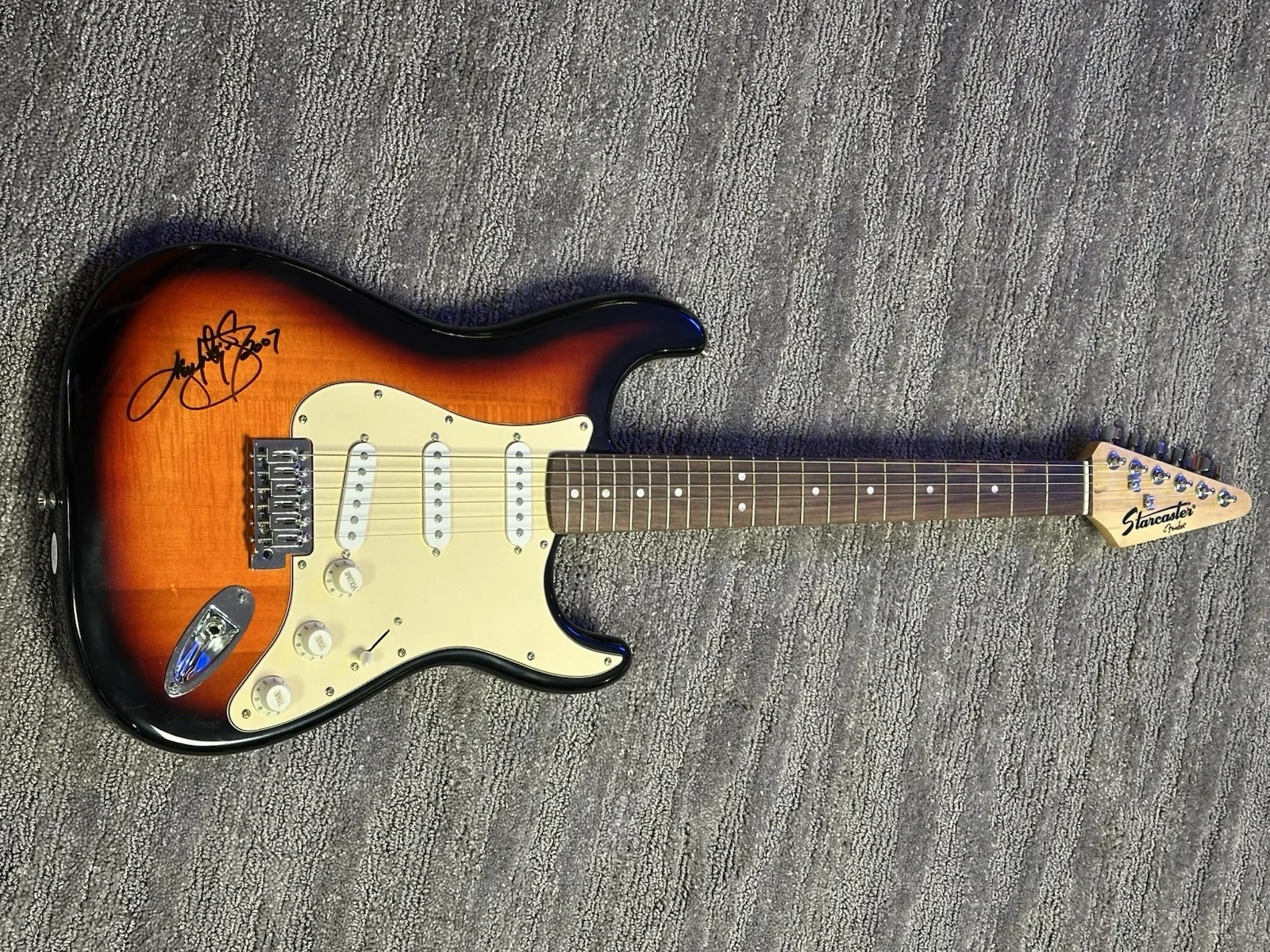 Kenny Wayne Shepherd Signed Fender Stratocaster Style Guitar JSA COA Signature, изображение 3