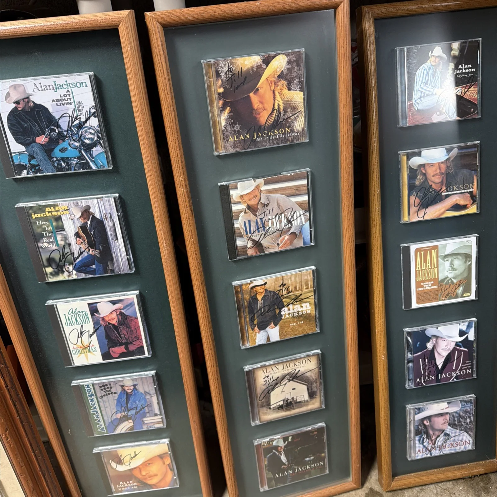 Alan Jackson Signed CD Collection – Framed Estate Collection, image 4