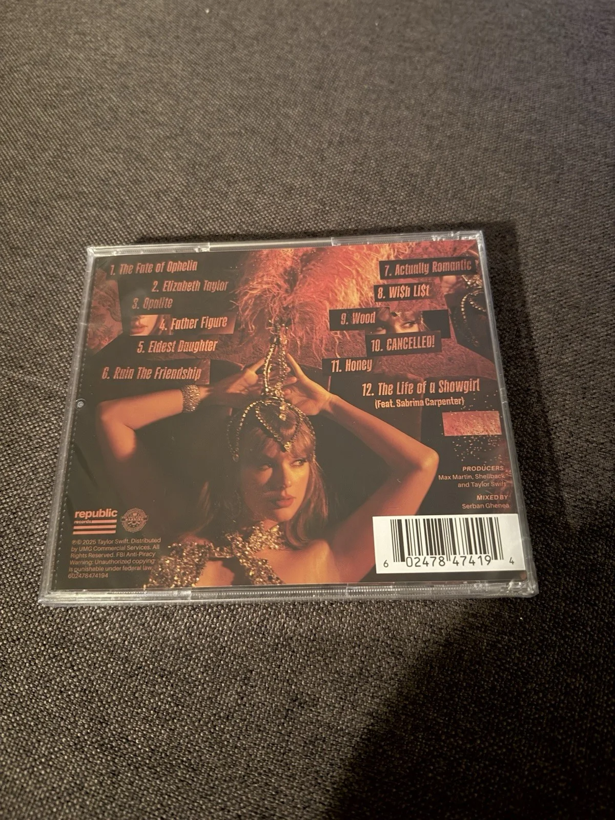 Taylor Swift Life of a Showgirl SIGNED CD PIC 4 Sealed., изображение 2