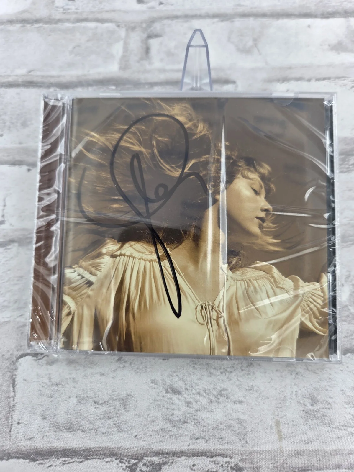 Taylor Swift Fearless (Taylor's Version) Signed Autograph CD - BRAND NEW SEALED, изображение 4