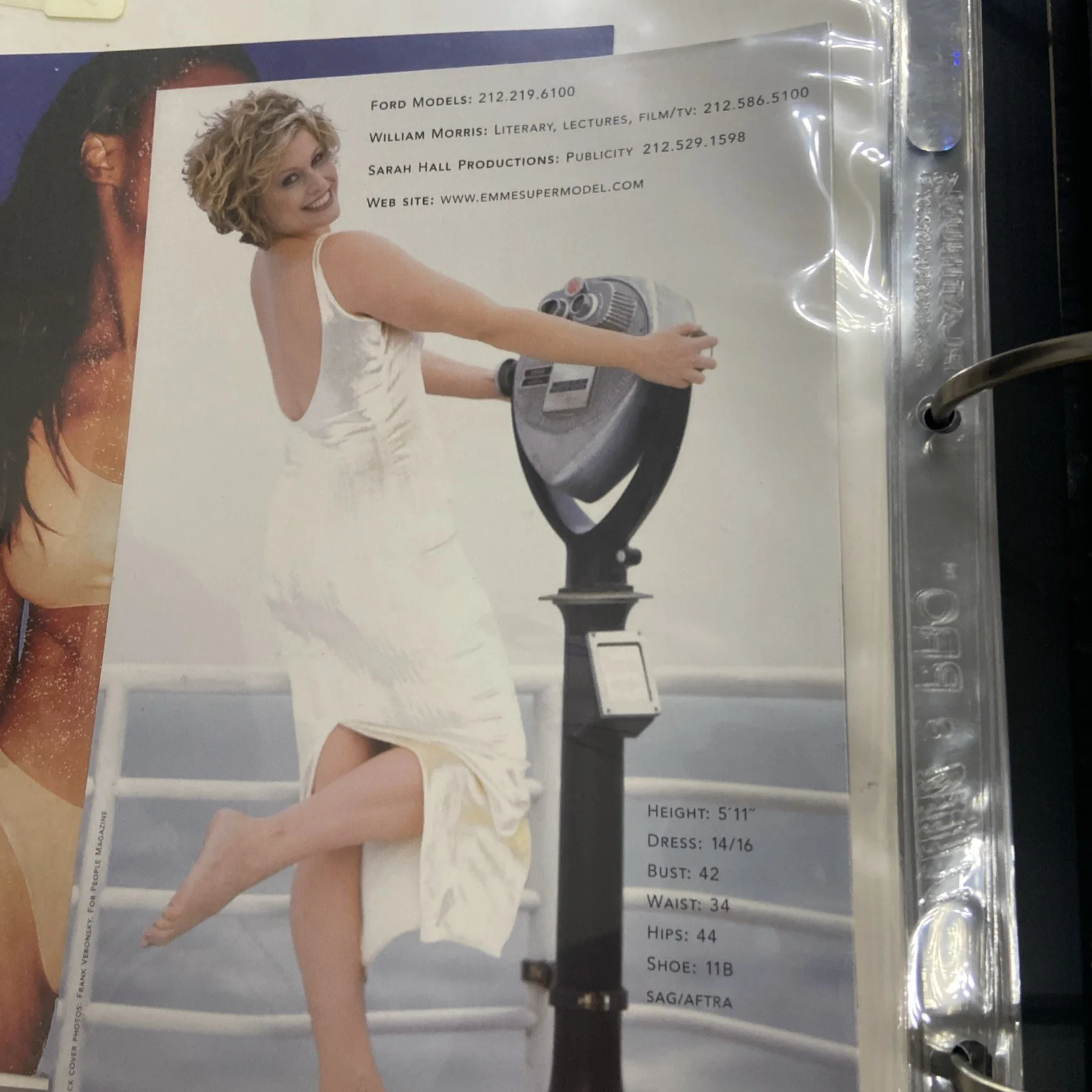 Emme — Emme Model Autographed Signed 5.5"x8.5" Photo/Info Pamphlet 2 sided piece, image 3