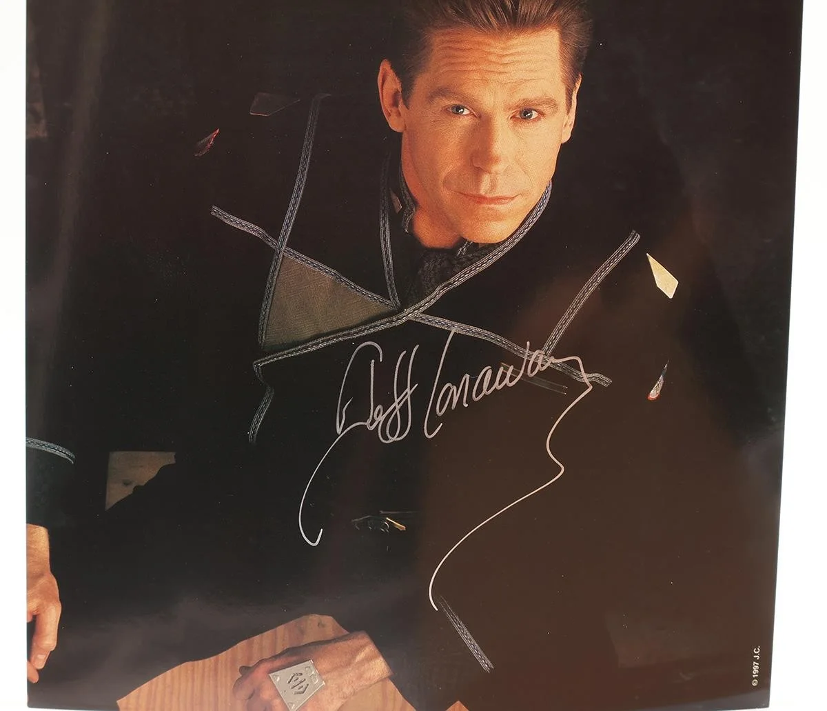 Jeff Conaway — Zach Allen Babylon 5 Jeff Conaway AUTOGRAPHED 8x10 Photo, image 3