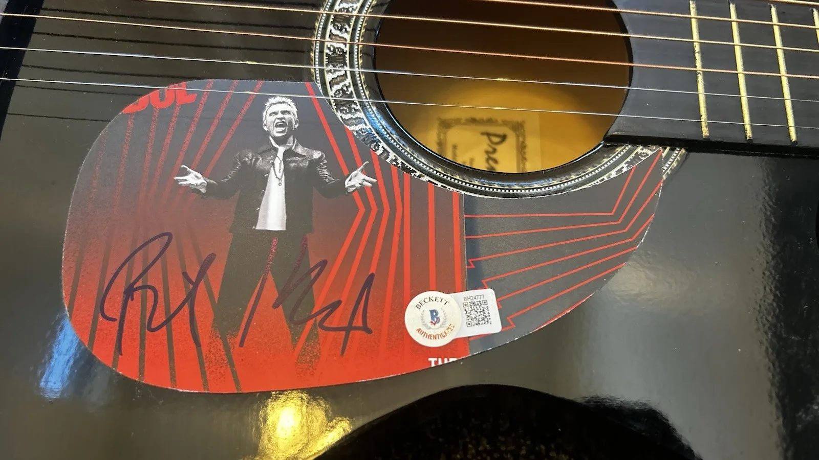 Billy Idol Signed Custom Guitar Beckett BGS COA, image 2