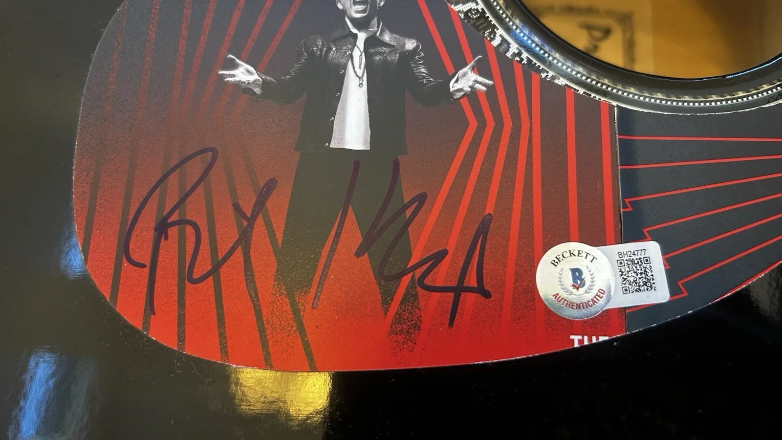 Billy Idol Signed Custom Guitar Beckett BGS COA, image 3