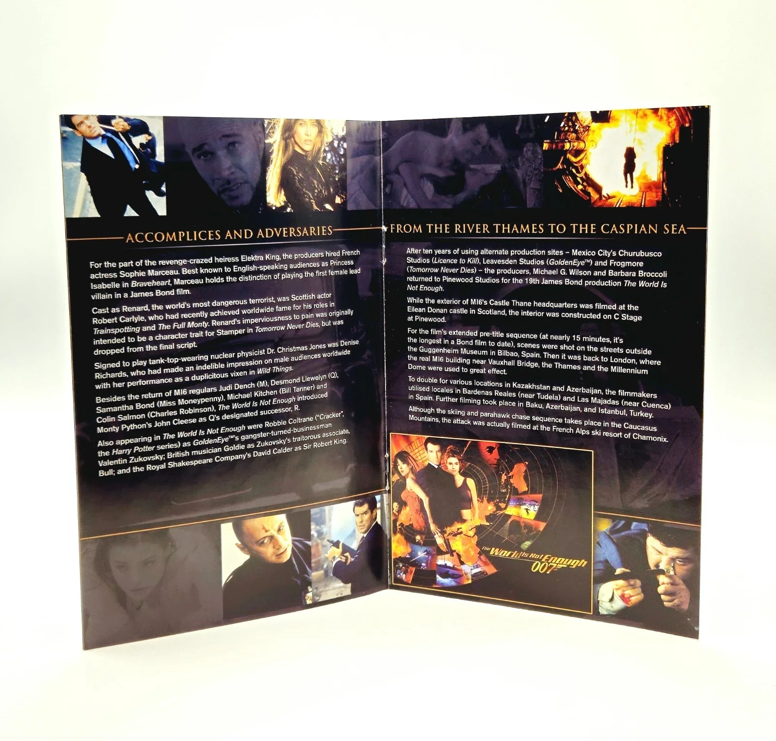 007: The World Is Not Enough - Ultimate Edition (DVD Booklet), image 2