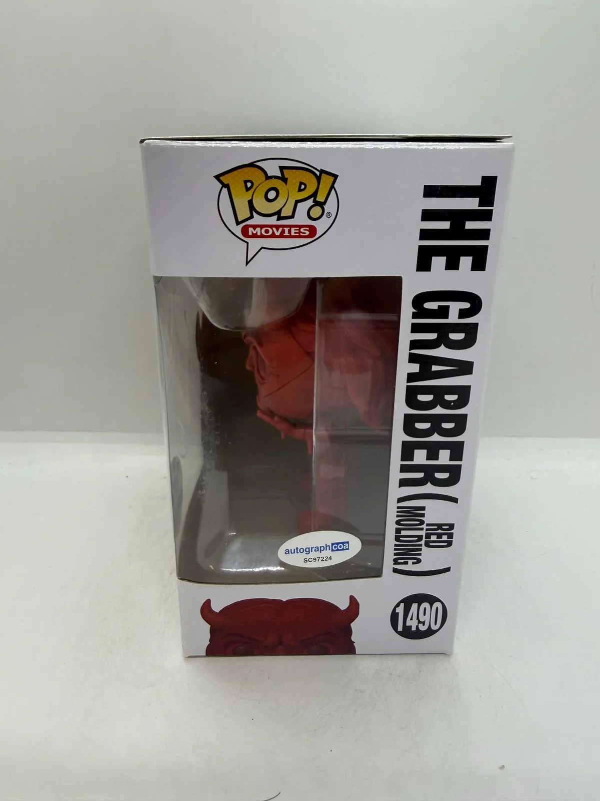 Ethan Hawke Signed The Grabber Funko Pop Black Phone #1490 ACOA, изображение 2