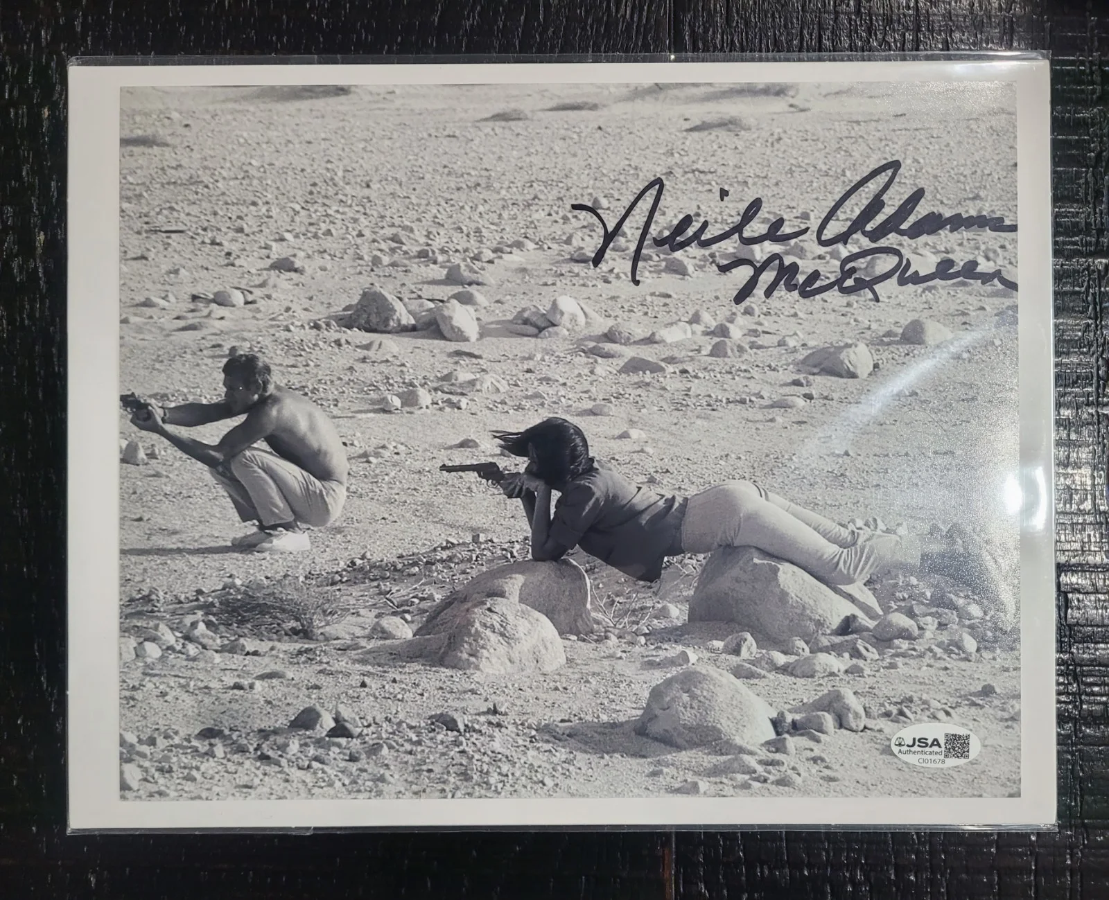 Neile Adams — NEILE ADAMS Signed Autographed 8x10 w/ Steve McQueen Photo, (JSA) Certified, изображение 2
