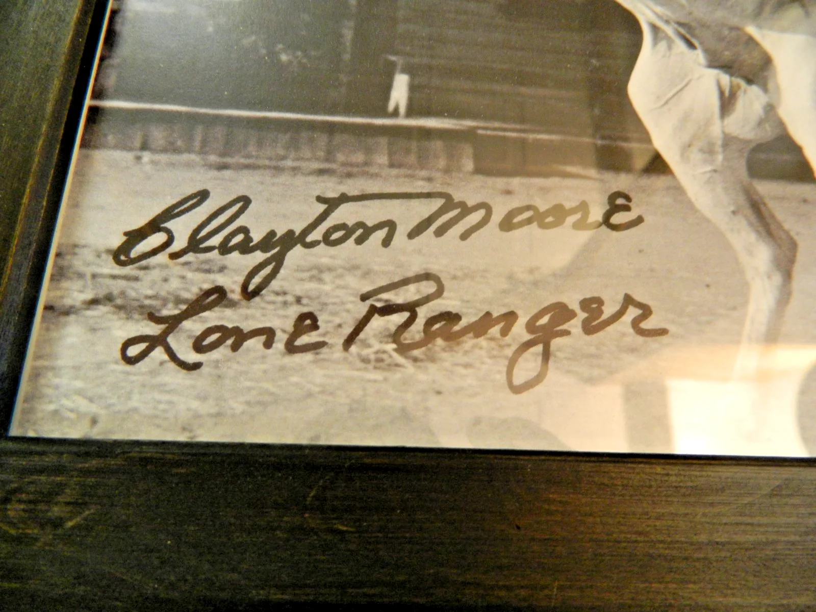 Clayton Moore — Vintage Clayton Moore The Lone Ranger AUTOGRAPHED 11 x 9 FRAMED Photo Print, изображение 2
