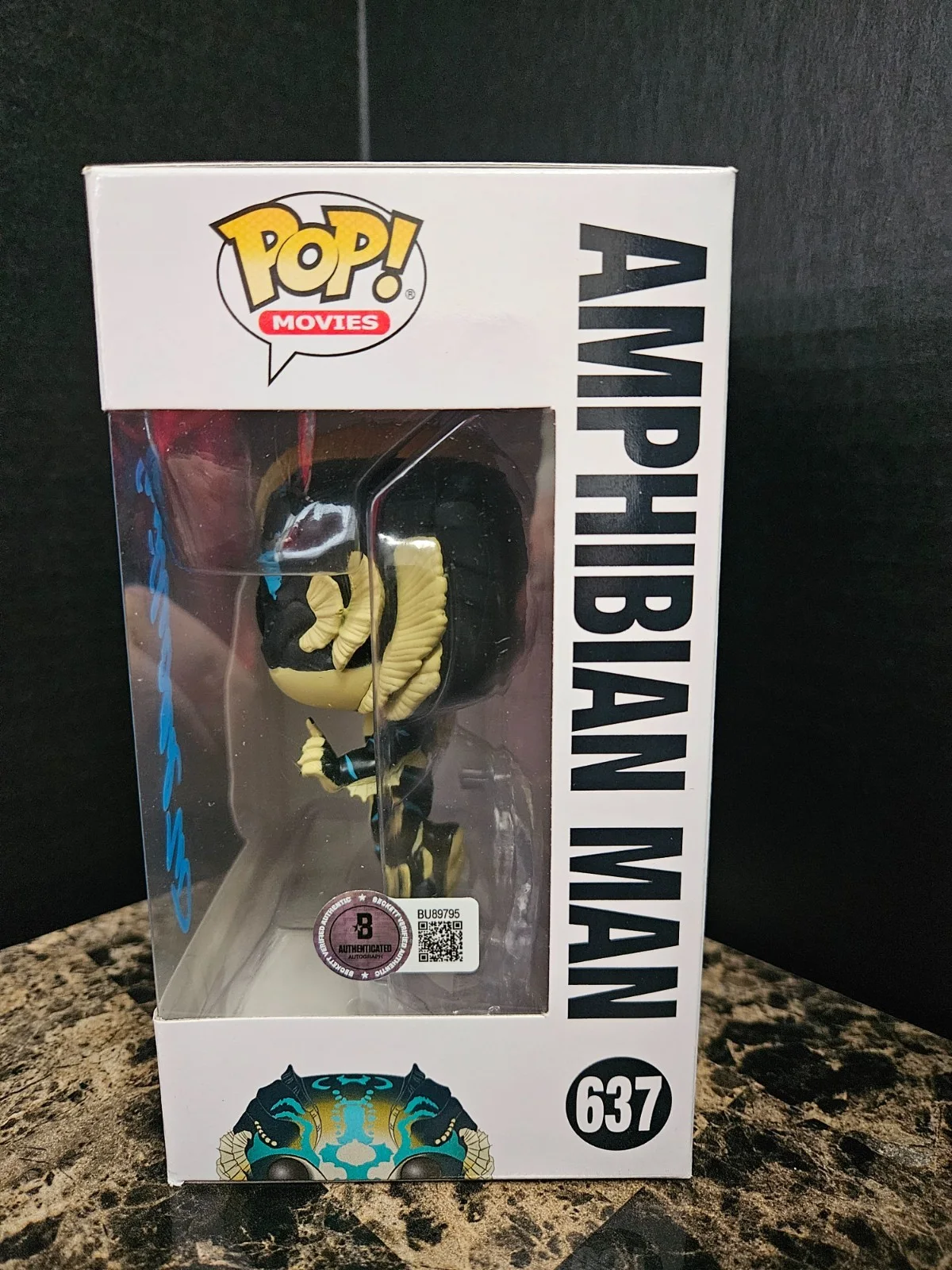 Guillermo del Toro — Guillermo Del Toro Signed Autographed Shape of Water Amphibian Man Funko BAS, изображение 2