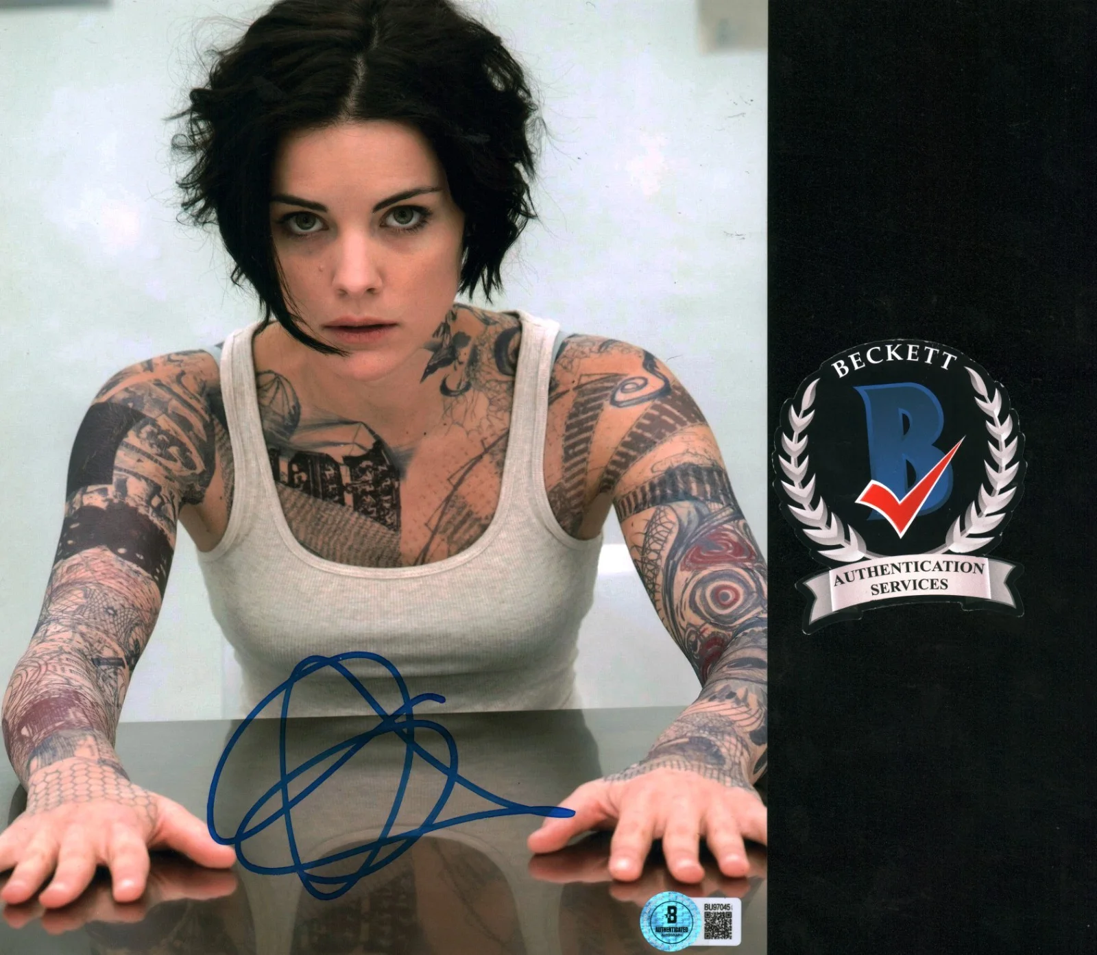 Jaimie Alexander — JAIMIE ALEXANDER SIGNED BLINDSPOT 8X10 PHOTO BECKETT BAS COA