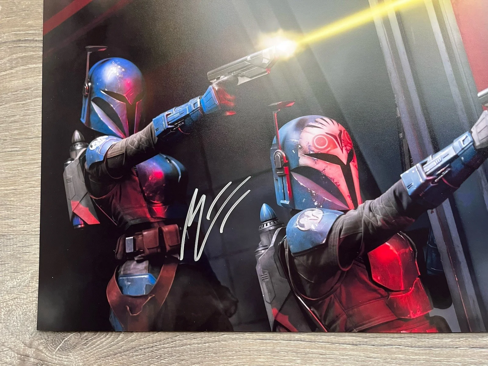 Mercedes Varnado — Mercedes Varnado Signed 11x17 Photo JSA COA Star Wars Mandalorian Sasha Banks, изображение 3