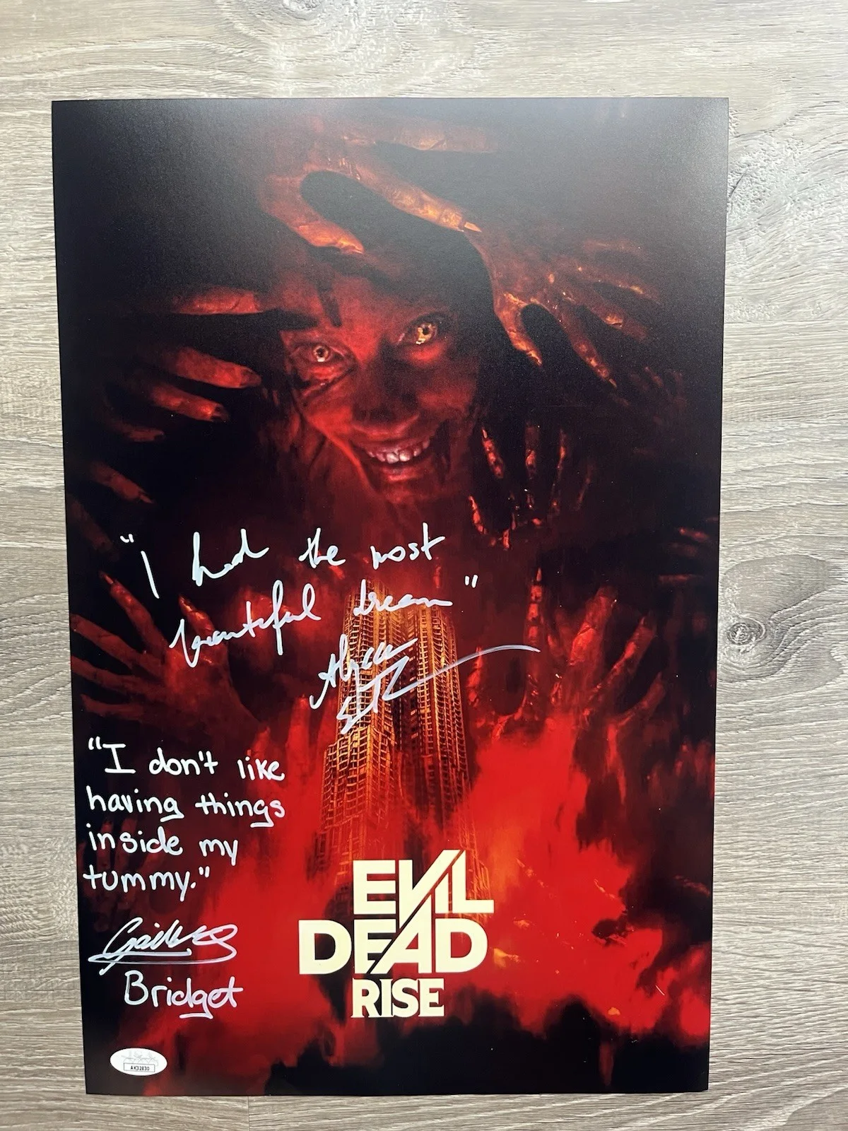 Alyssa Sutherland Gabrielle Echols Signed Evil Dead Rise 11x17 Photo JSA COA, image 2