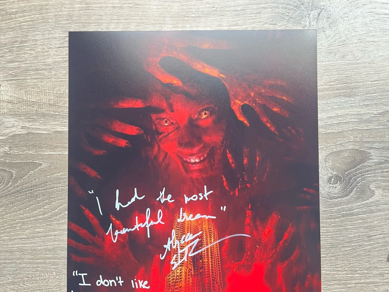 Alyssa Sutherland Gabrielle Echols Signed Evil Dead Rise 11x17 Photo JSA COA, image 3