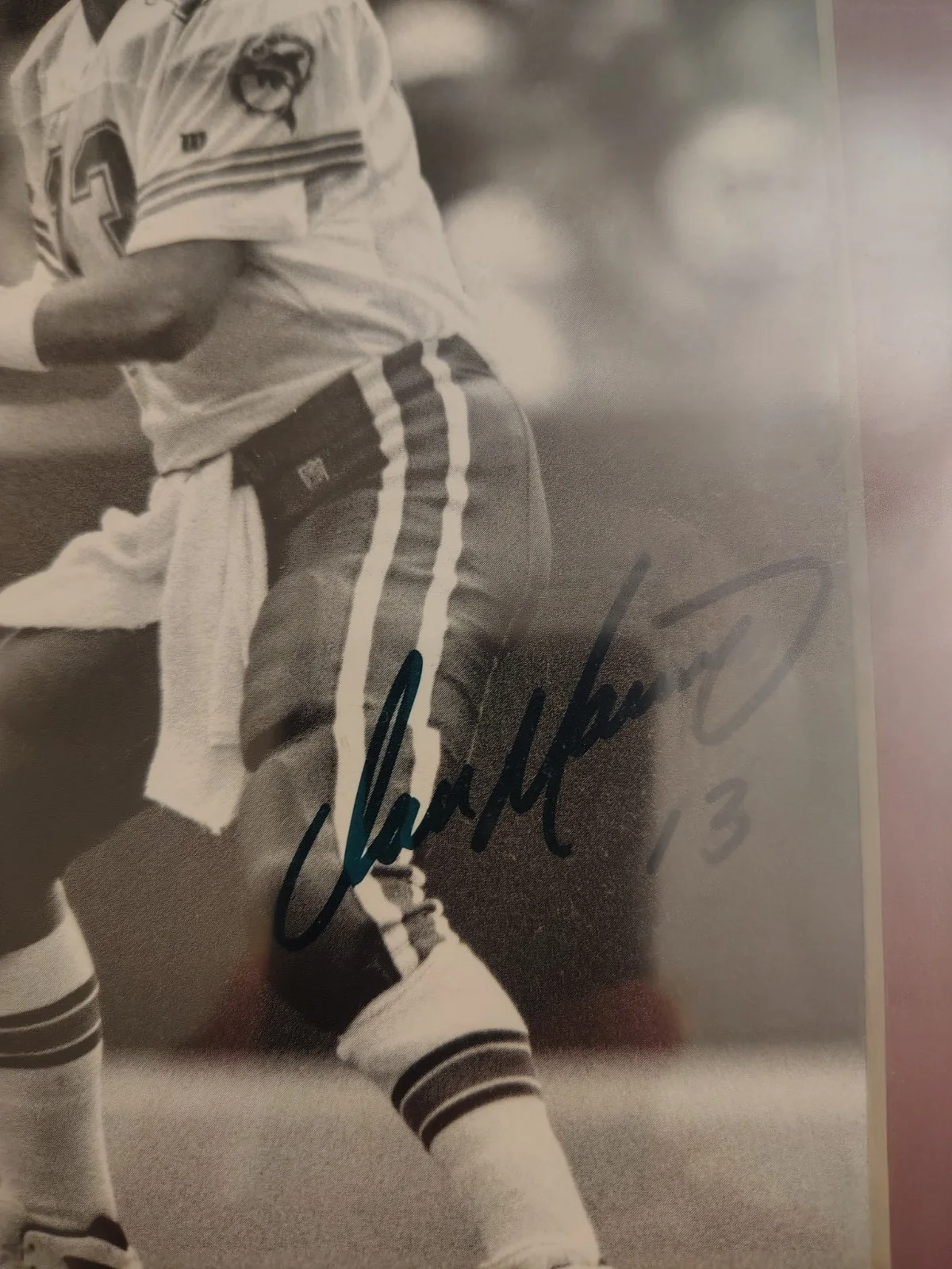Dan Marino Signed 5x7 Photo, framed with note, image 2