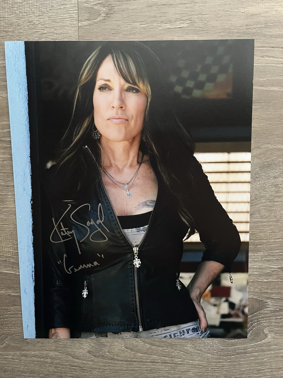 Katey Sagal — Katey Sagal Signed Gemma 11x14 Photo JSA COA Sons Of Anarchy SOA, image 2