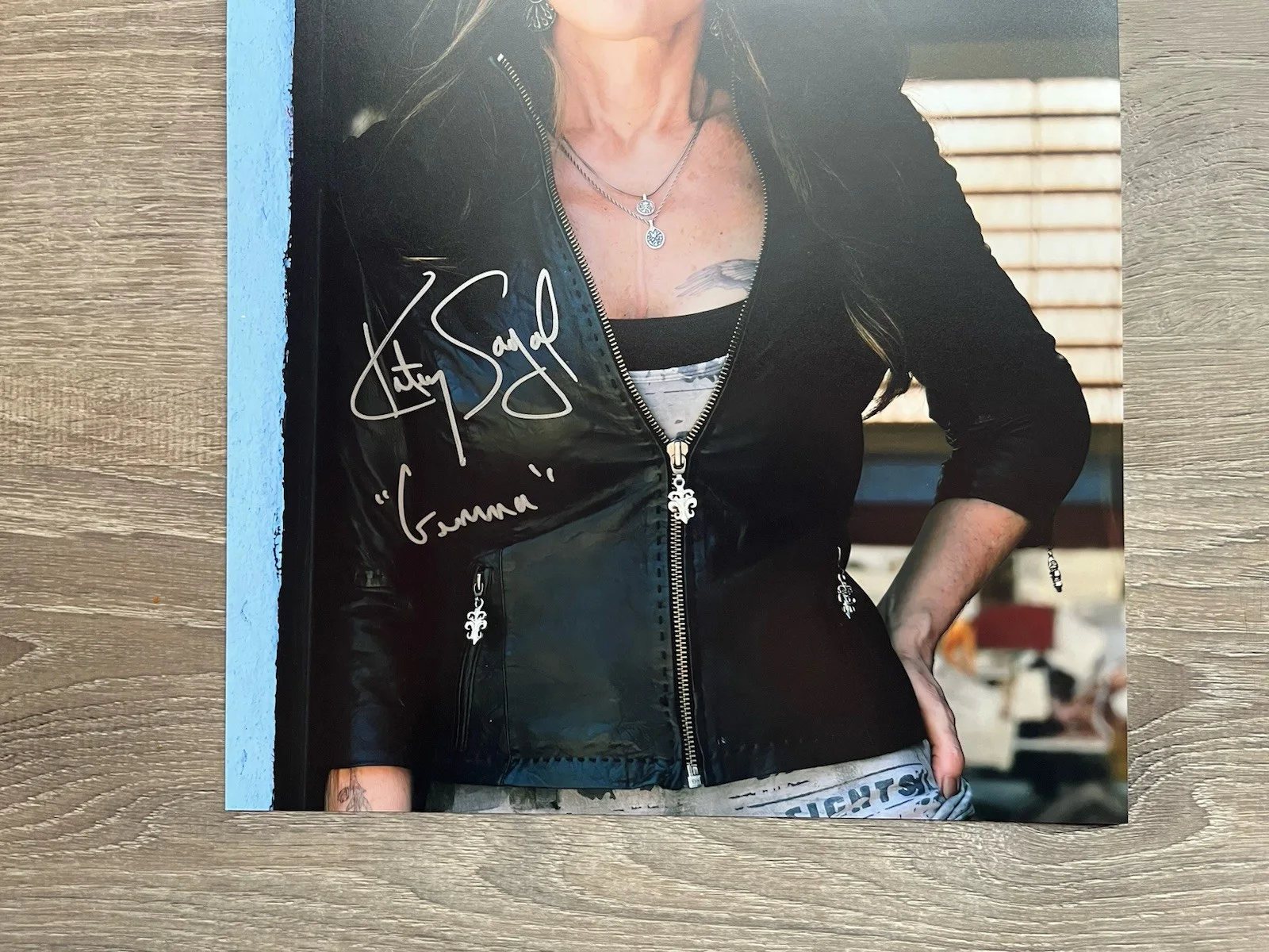 Katey Sagal — Katey Sagal Signed Gemma 11x14 Photo JSA COA Sons Of Anarchy SOA, image 3