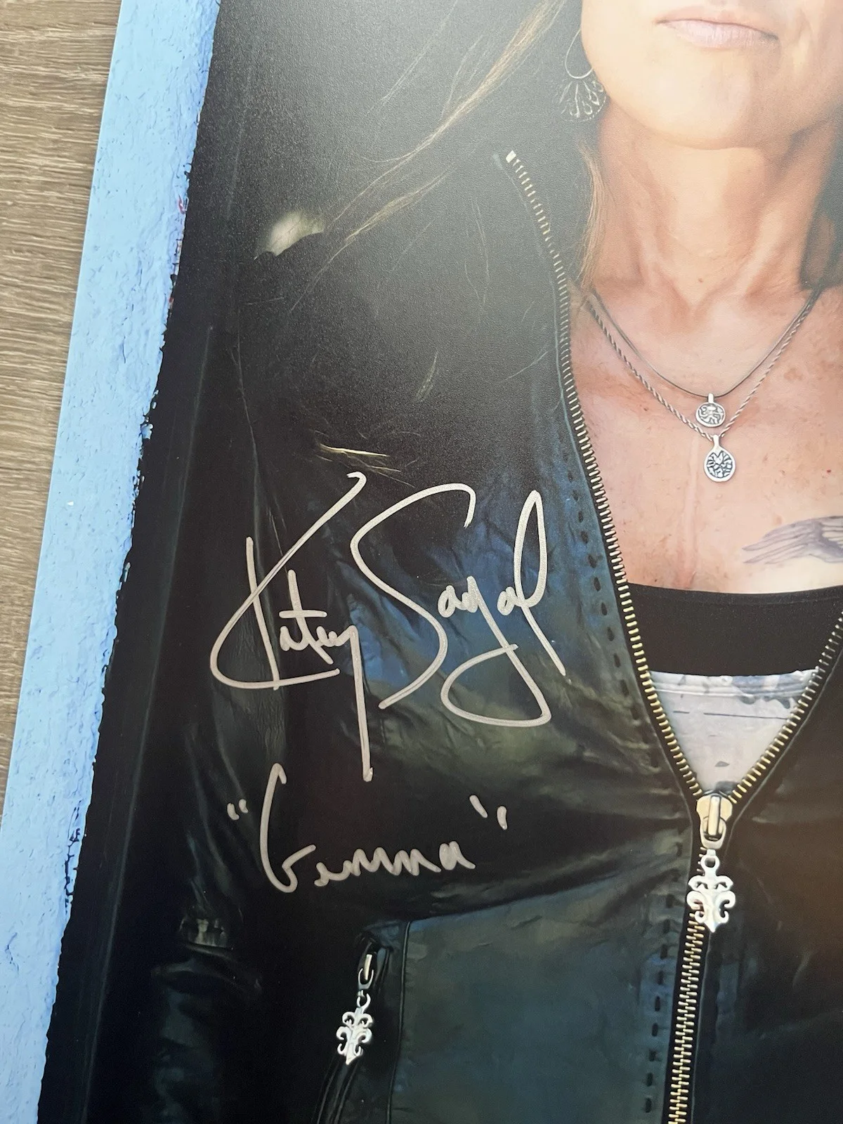 Katey Sagal — Katey Sagal Signed Gemma 11x14 Photo JSA COA Sons Of Anarchy SOA, image 4