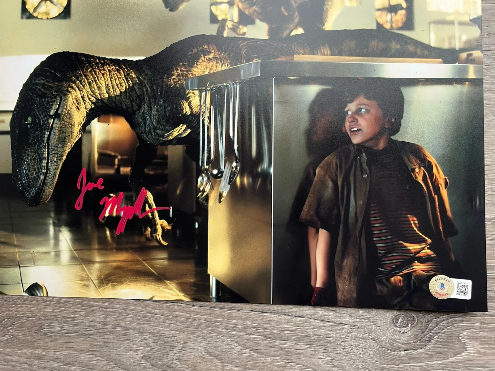 Joseph Mazzello — Joseph Mazzello Signed Jurassic Park 11x14 Photo Beckett COA Tim Murphy, изображение 3