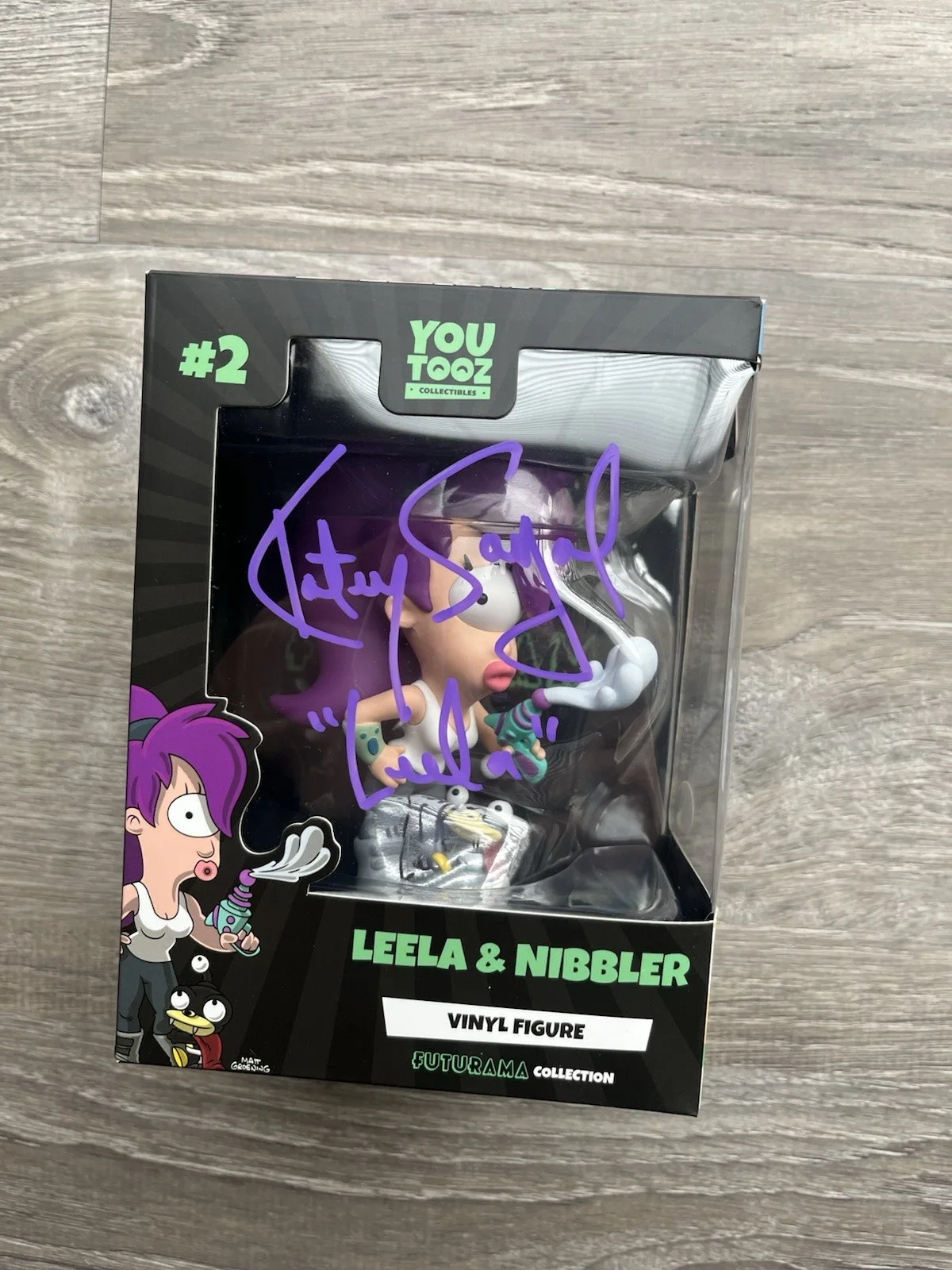 Katey Sagal — Katey Sagal Signed Leela YouTooz Figure JSA COA Futurama, изображение 3