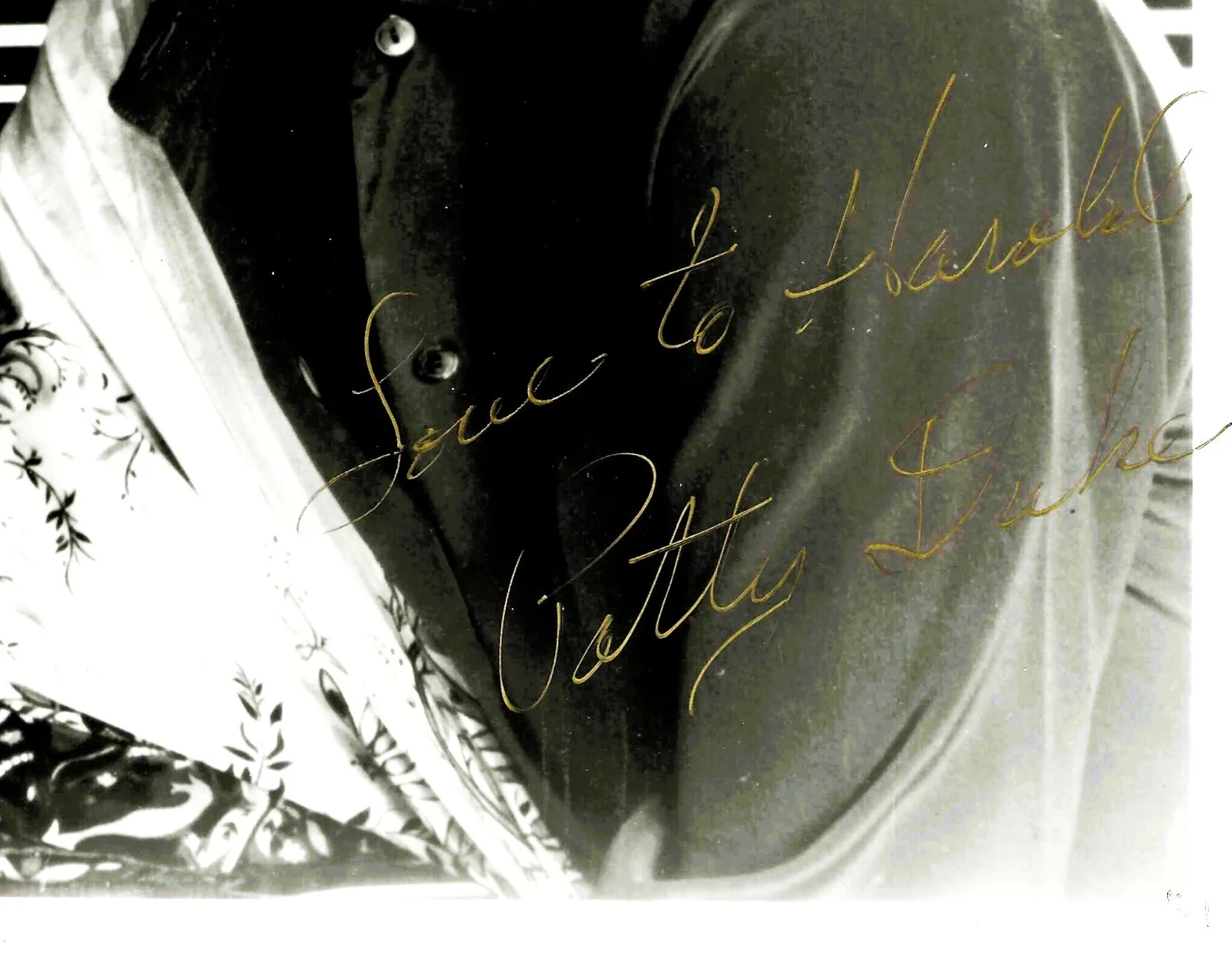 Patty DUKE Photo SIGNED "IN PERSON" 8X10 .. MIRACLE WORKER, Valley of the Dolls, изображение 2