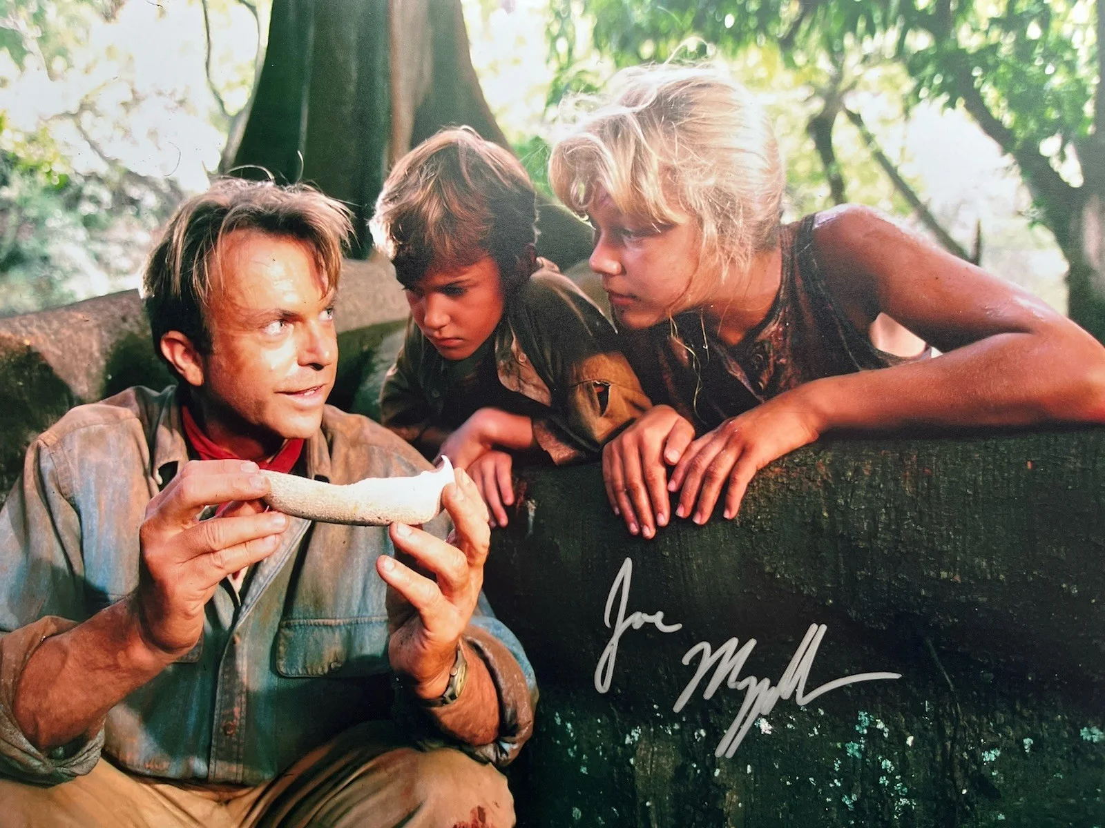Joseph Mazzello — Joseph Mazzello Signed Jurassic Park 11x14 Photo Beckett COA Tim Murphy, image 3