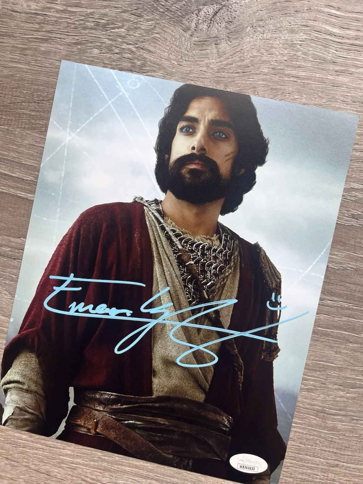 Eman Esfandi — Eman Esfandi Signed Ezra Bridger 8x10 Photo JSA COA AHSOKA Star Wars, image 4