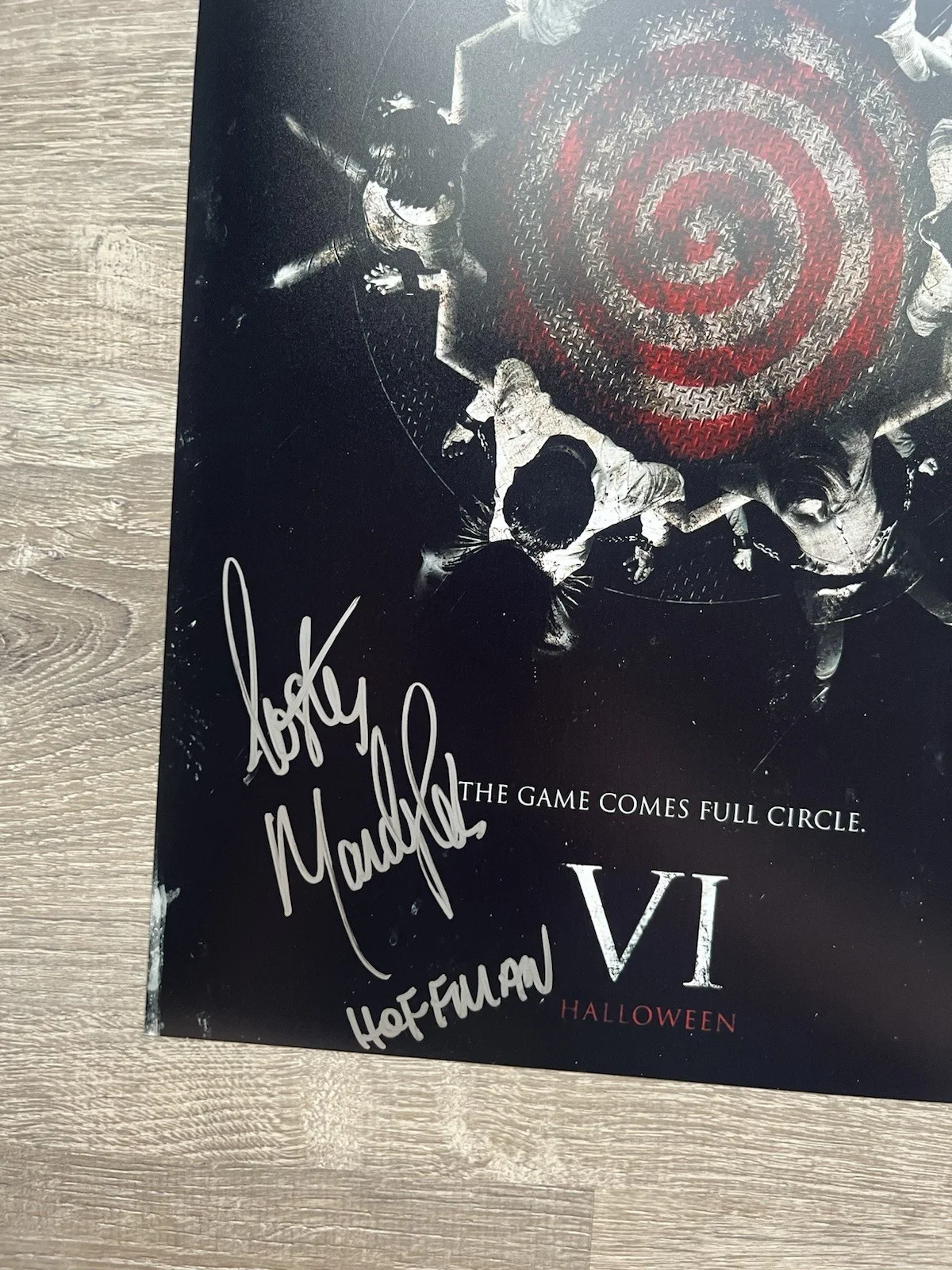 Costas Mandylor — Costas Mandylor Karen Cliche Signed Saw VI 11x17 Photo JSA COA Jigsaw, изображение 4