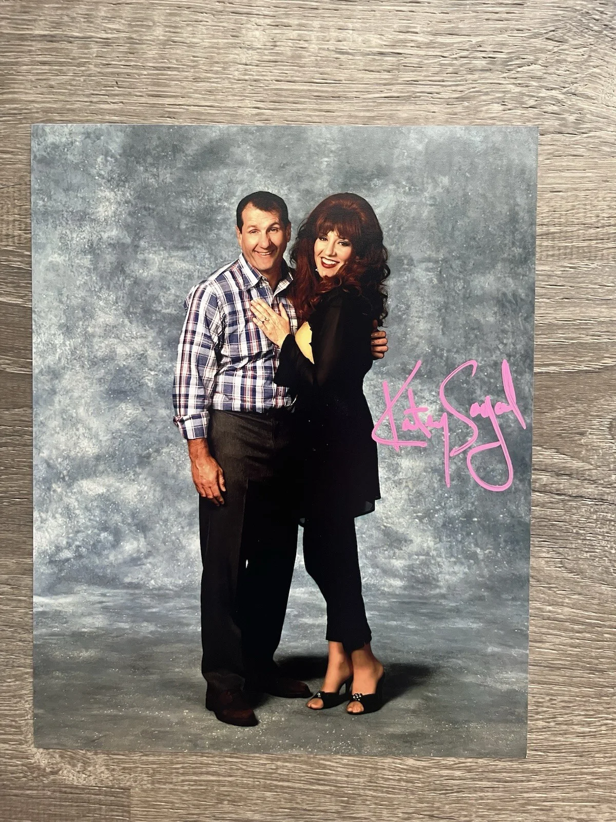 Katey Sagal — Katey Sagal Signed Peg Bundy 8x10 Photo JSA COA Married With Children, изображение 2