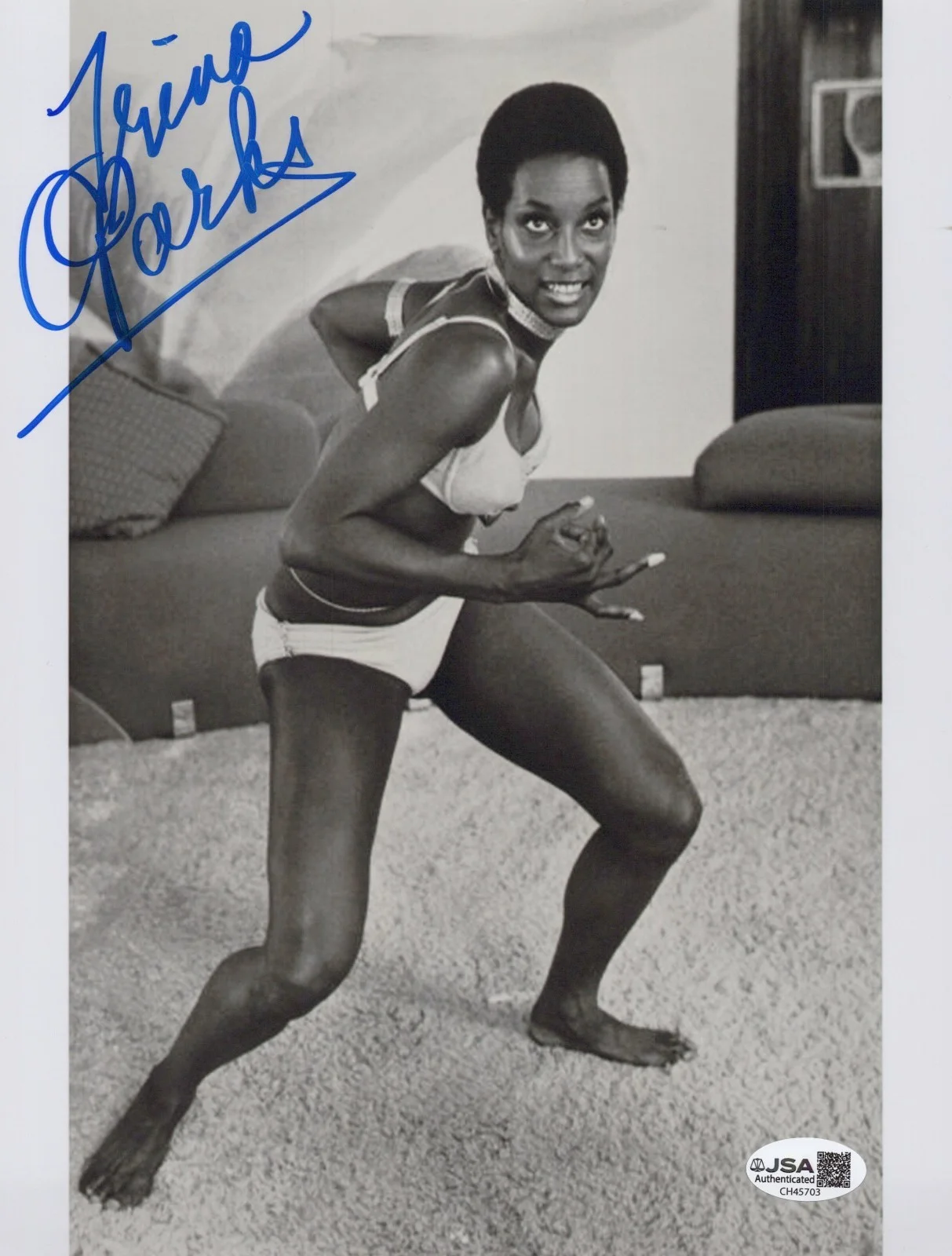 Trina Parks — TRINA PARKS Signed DIAMONDS ARE FOREVER 8x10 Photo BOND 007 Autograph JSA COA