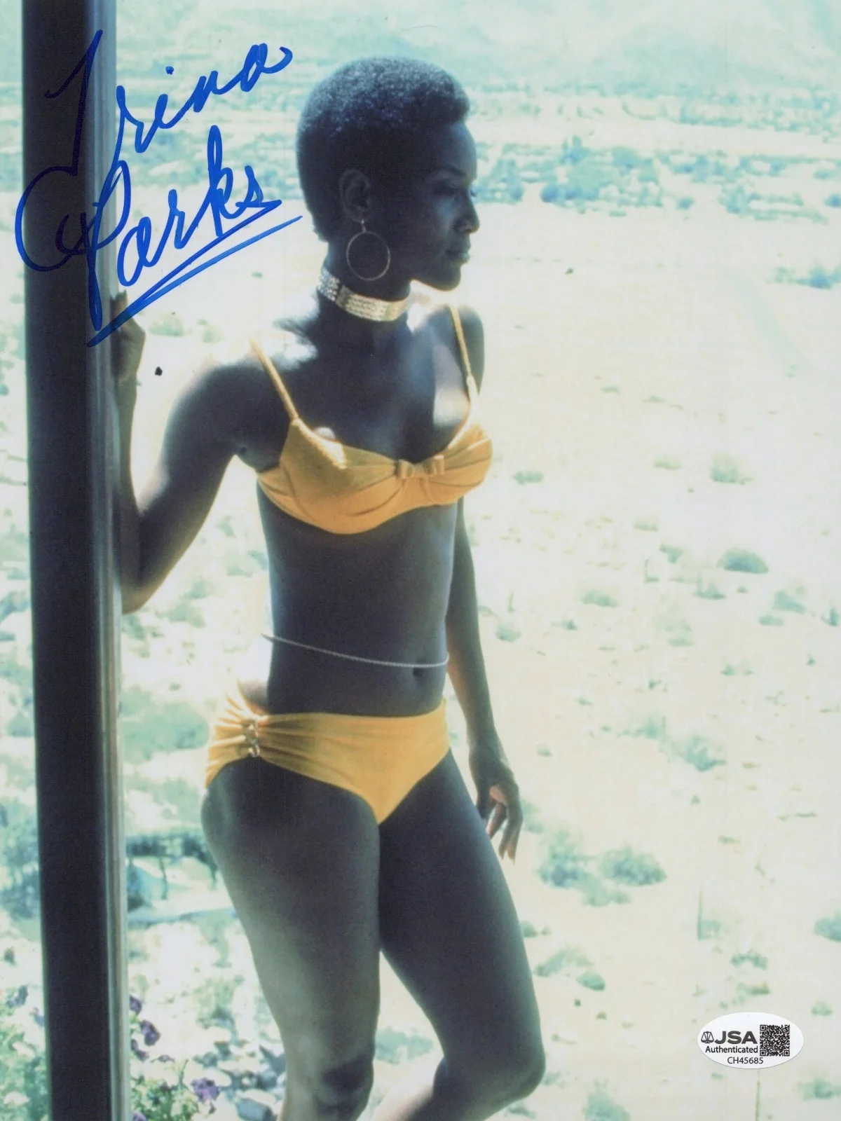Trina Parks — TRINA PARKS Signed DIAMONDS ARE FOREVER 8x10 Photo BOND 007 Autograph JSA COA