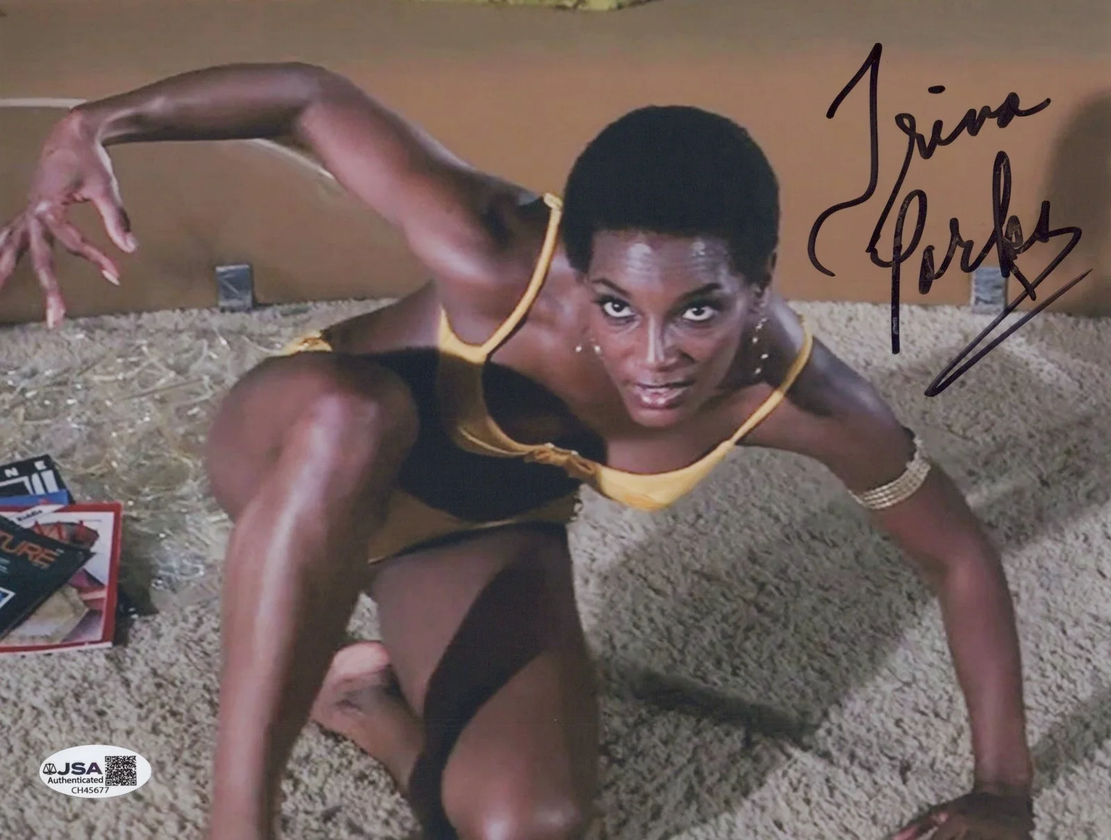 Trina Parks — TRINA PARKS Signed DIAMONDS ARE FOREVER 8x10 Photo BOND 007 Autograph JSA COA