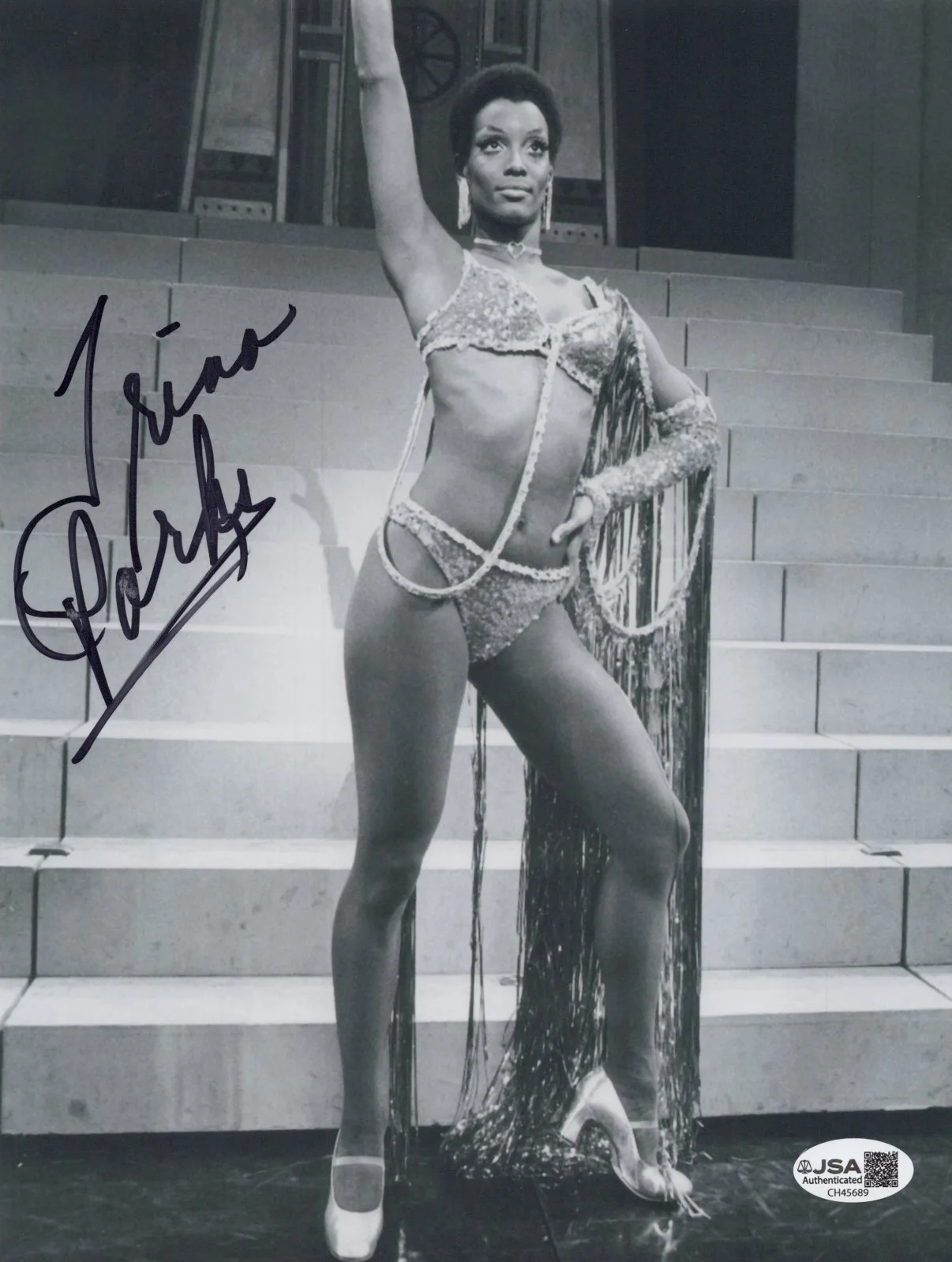 Trina Parks — TRINA PARKS Signed DIAMONDS ARE FOREVER 8x10 Photo BOND 007 Autograph JSA COA